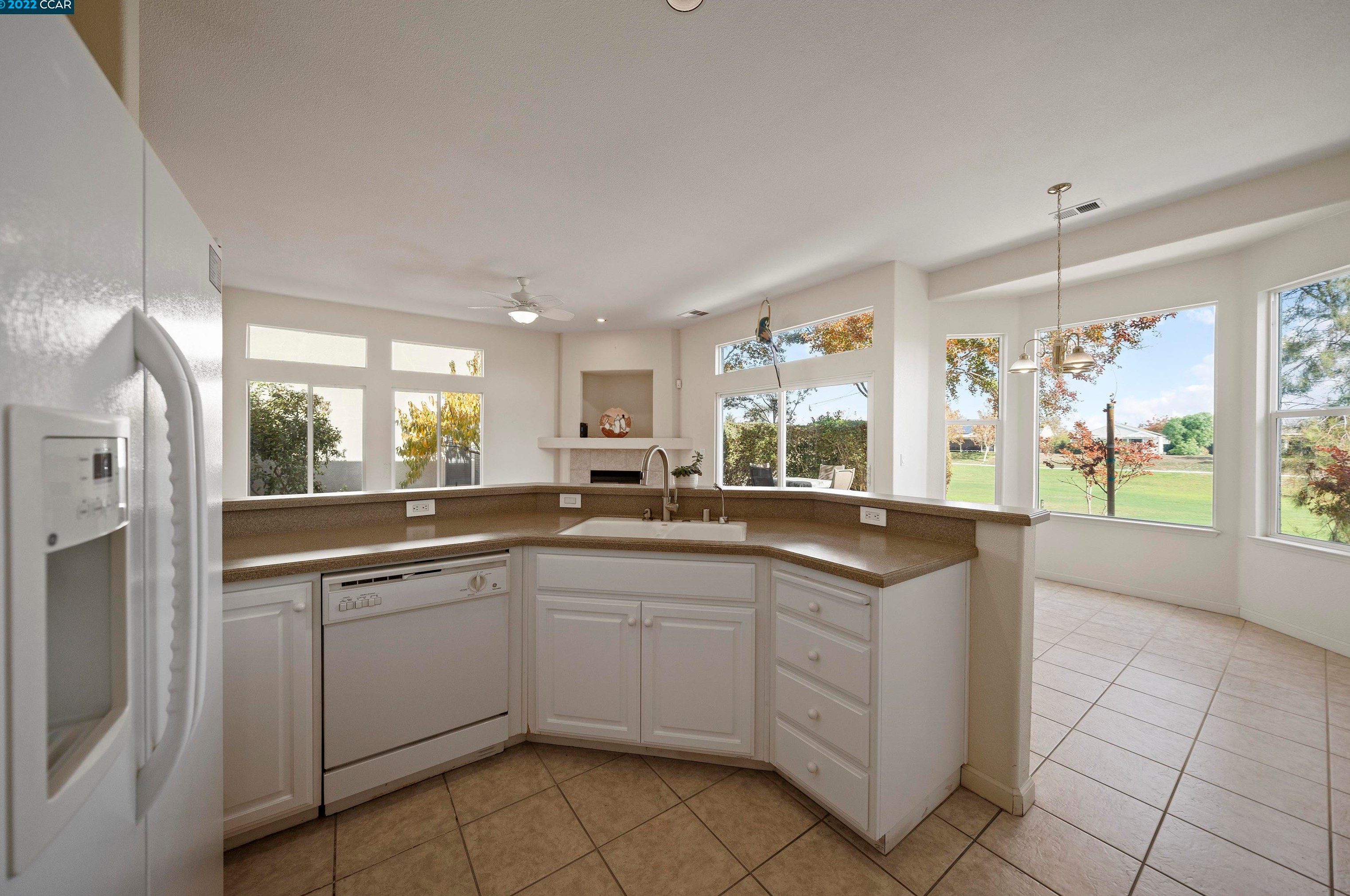 490 Cypress Dr, Rio Vista, CA 94571