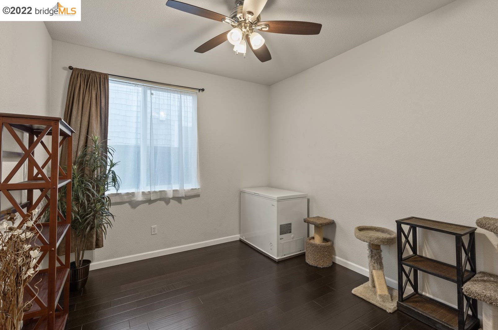 1359 Tiffany Cir, Los Angeles CA  94513-1720 exterior