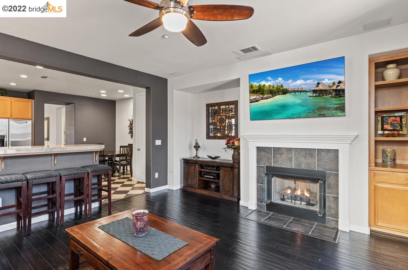 1359 Tiffany Cir, Los Angeles CA  94513-1720 exterior