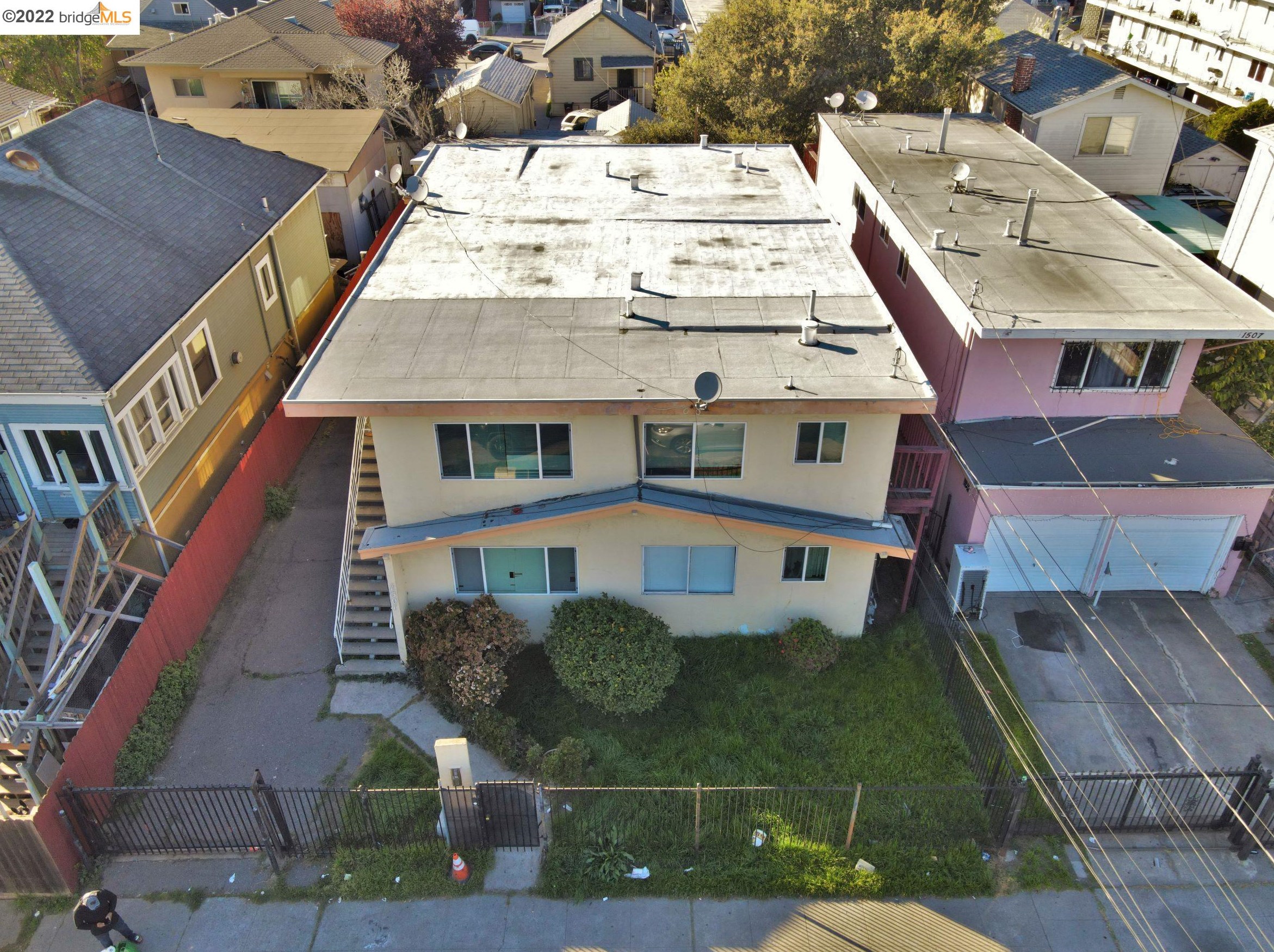 1501 51st Ave, Oakland, CA 94601