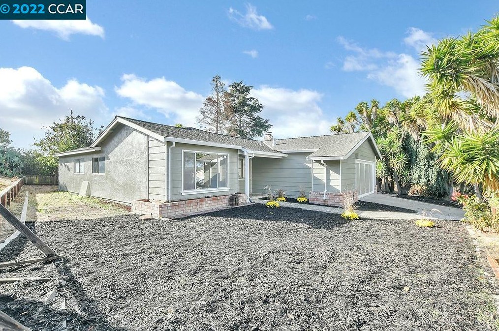 808 Sandy Cove Dr, Rodeo, CA 94572