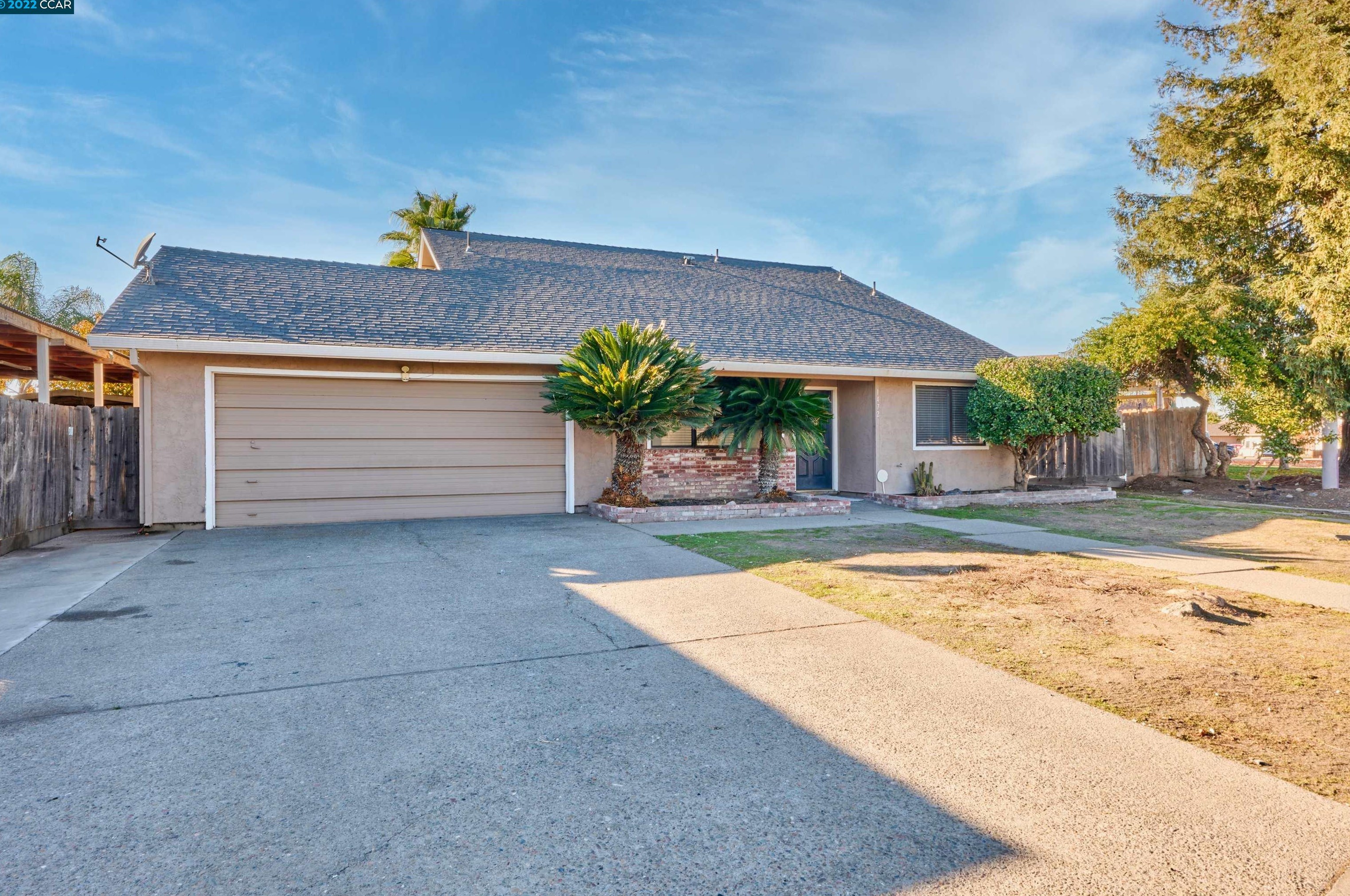 14721 Pueblo Dr, Manteca, CA 95336