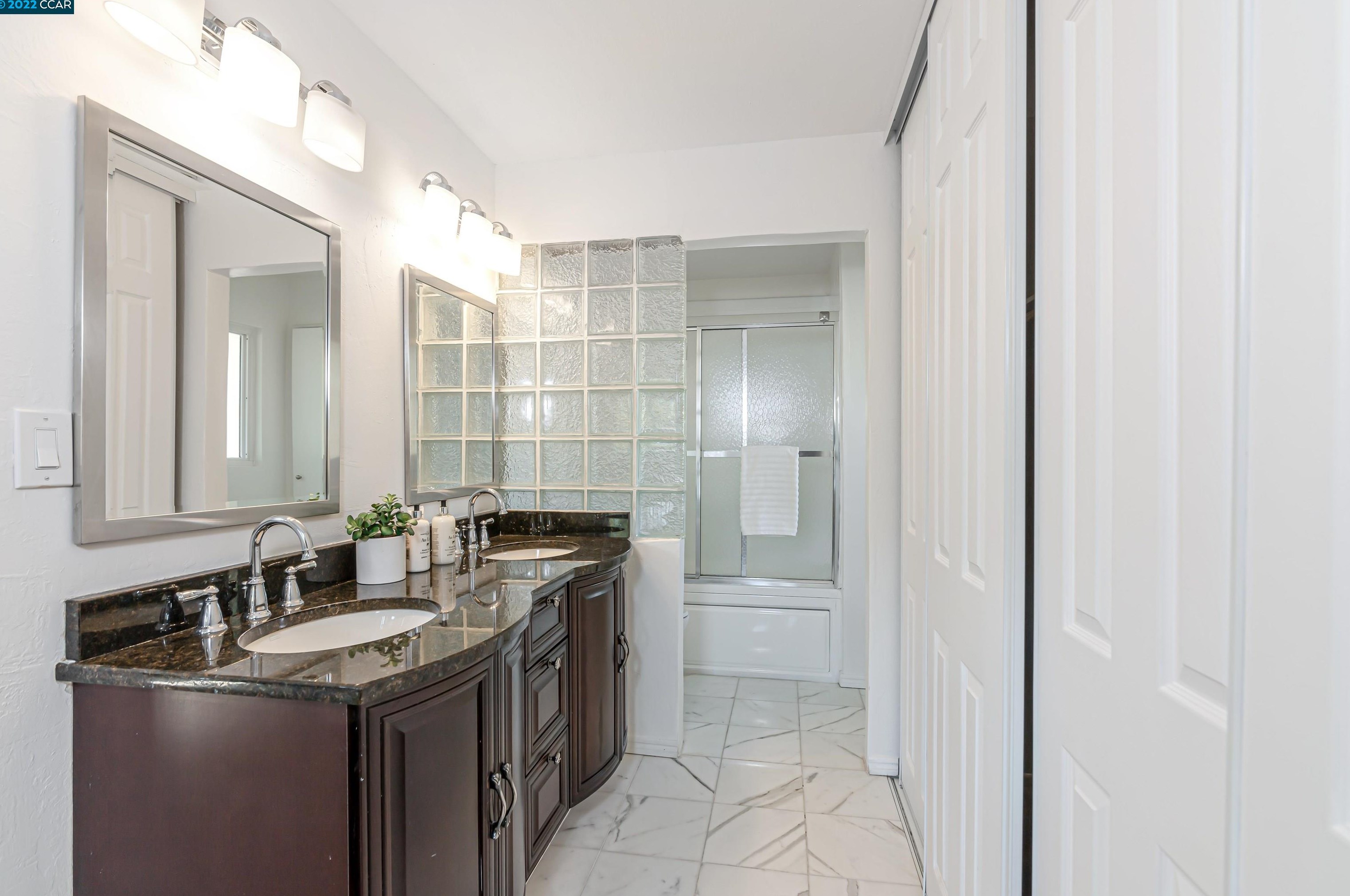 1612 Merian Dr, Concord CA  94523-2264 exterior