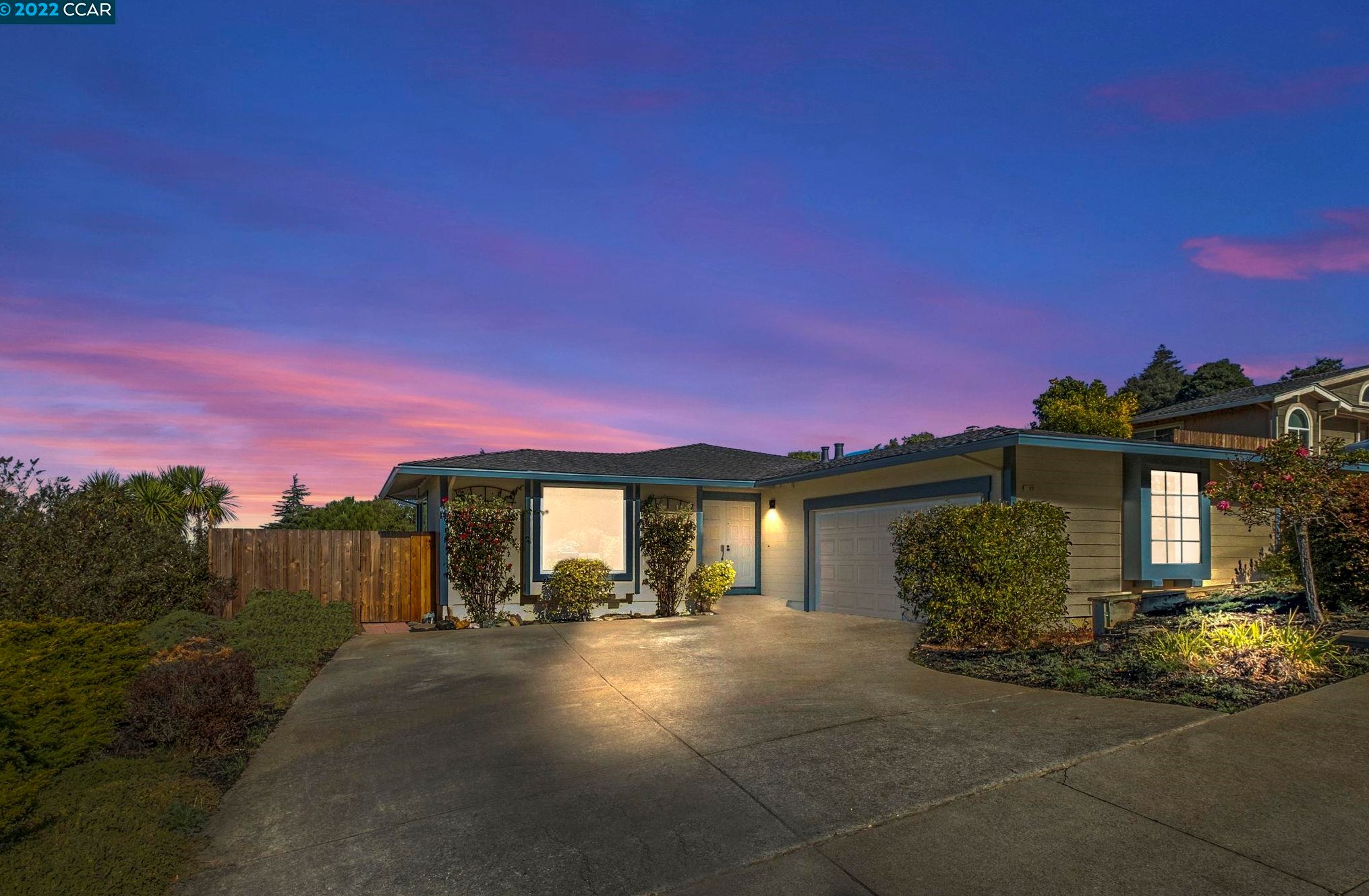 83 Rolph Park Dr, Crockett, CA 94525