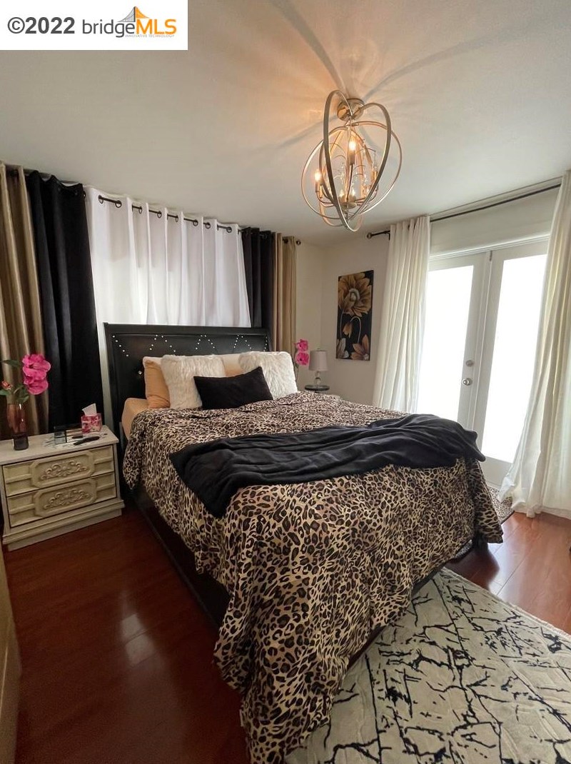 10 Via Valverde, Cathedral City CA  92234-1528 exterior