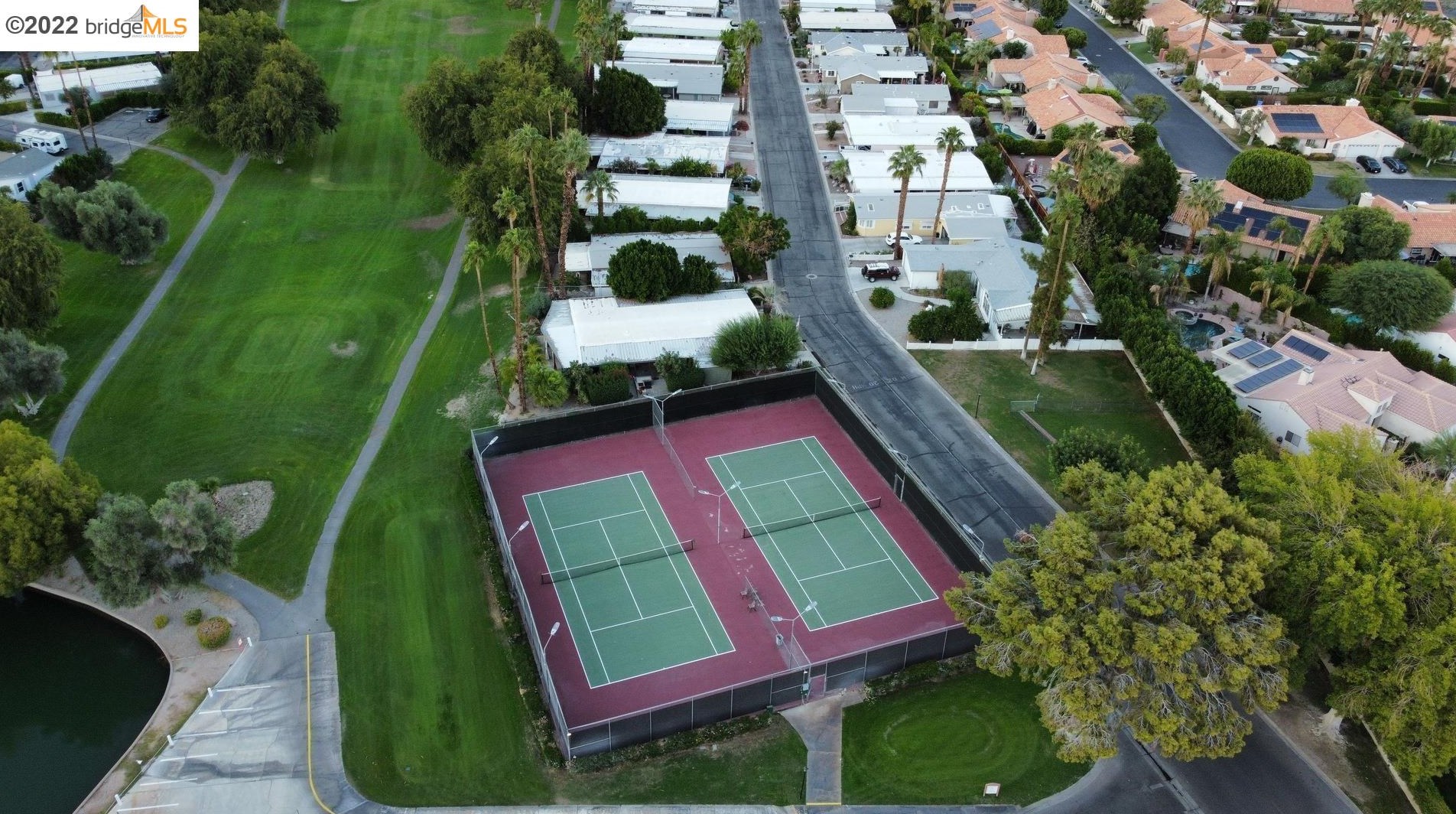 10 Via Valverde, Cathedral City CA  92234-1528 exterior
