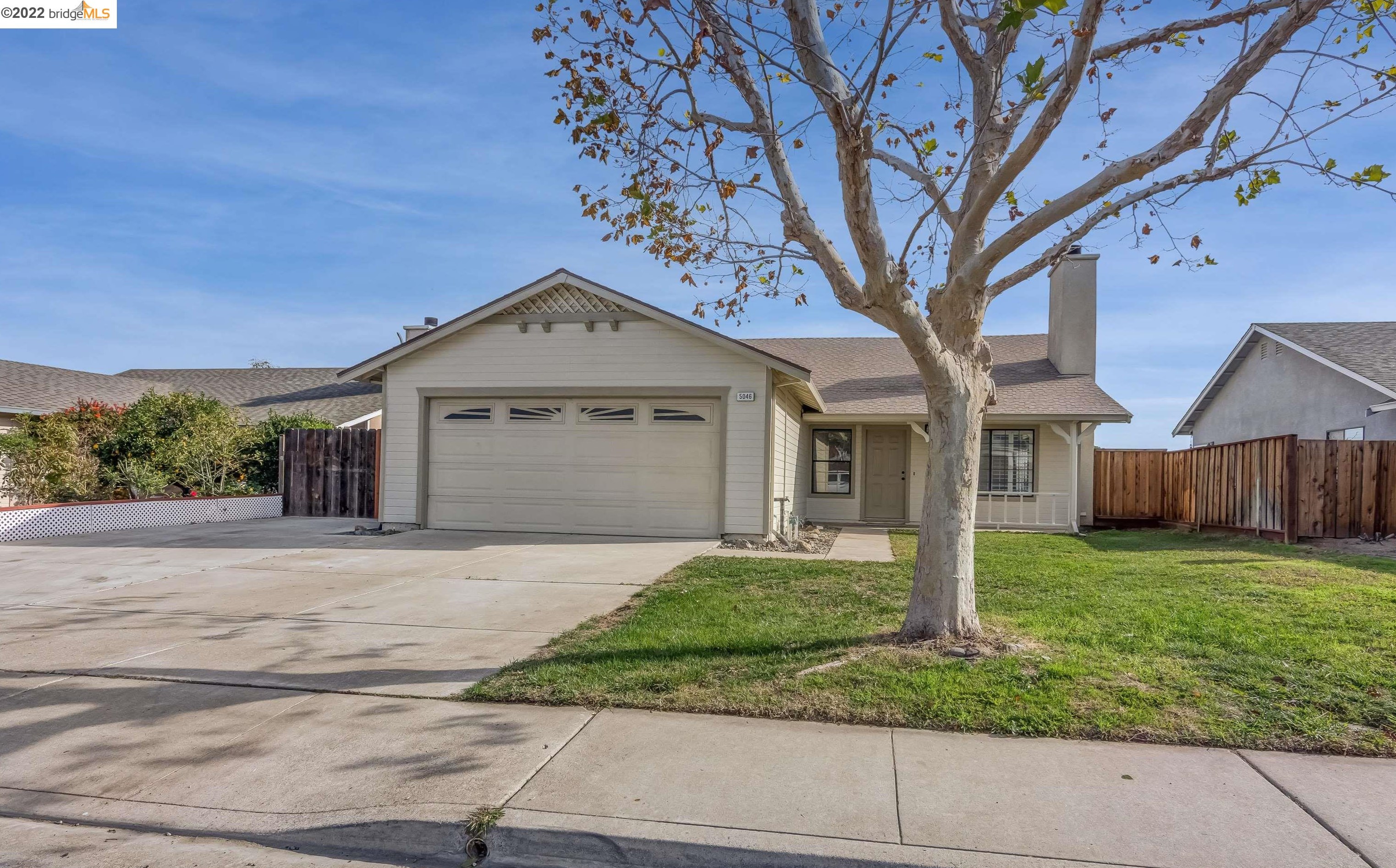5046 Miguel Dr, Oakley, CA 94561-3180