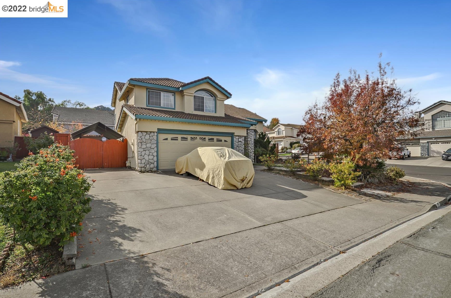 100 Bonaire Ave, Rodeo, CA 94547-2063