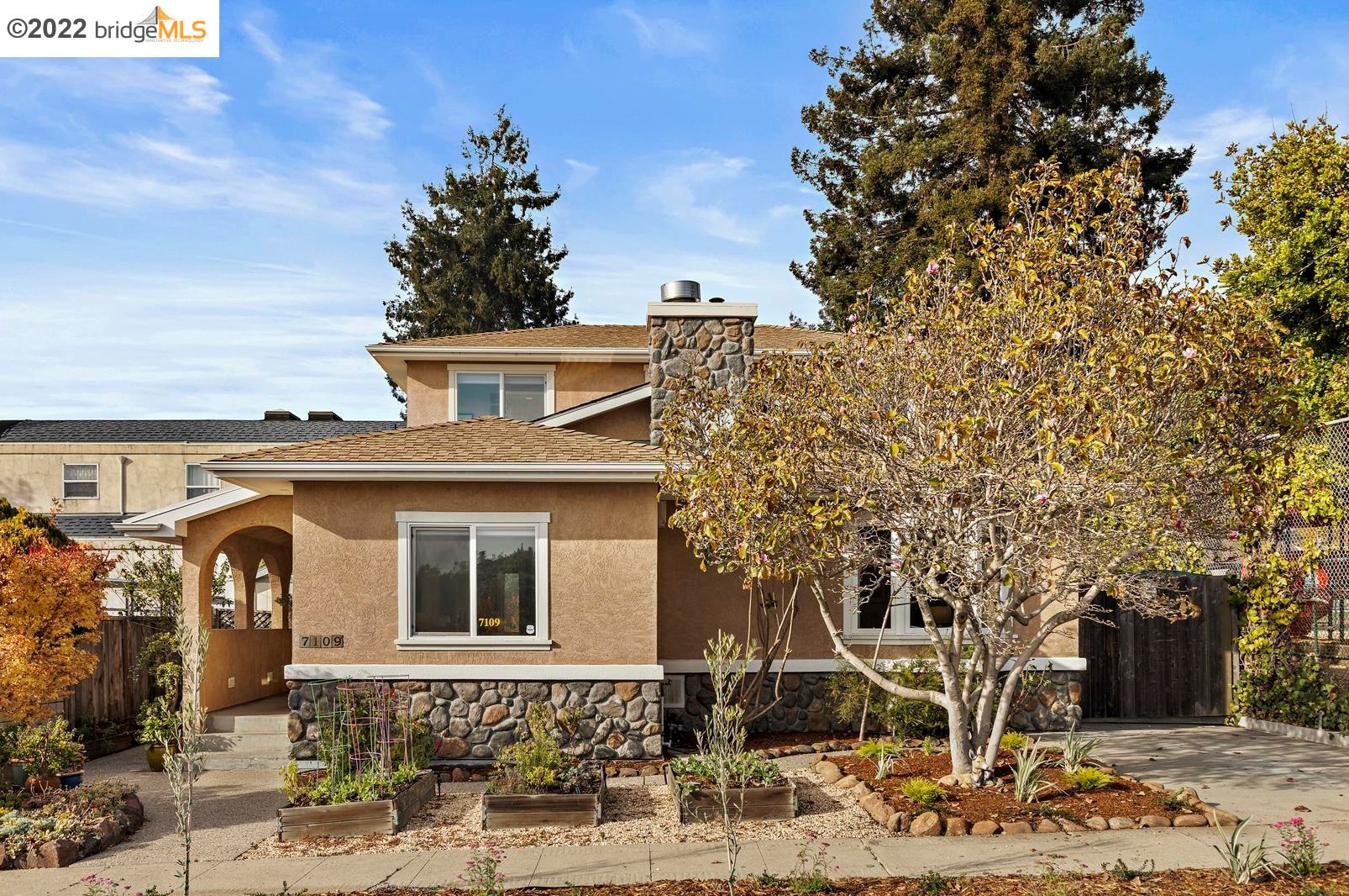 7109 C St, Richmond, CA 94530-4108