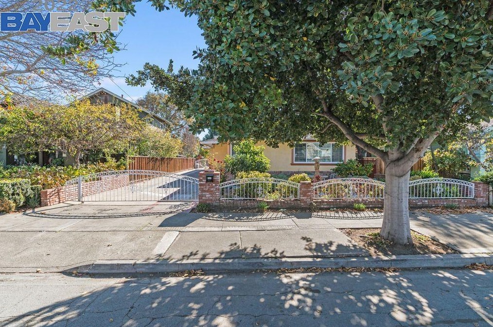 715 Joaquin Ave, San Leandro, CA 94577