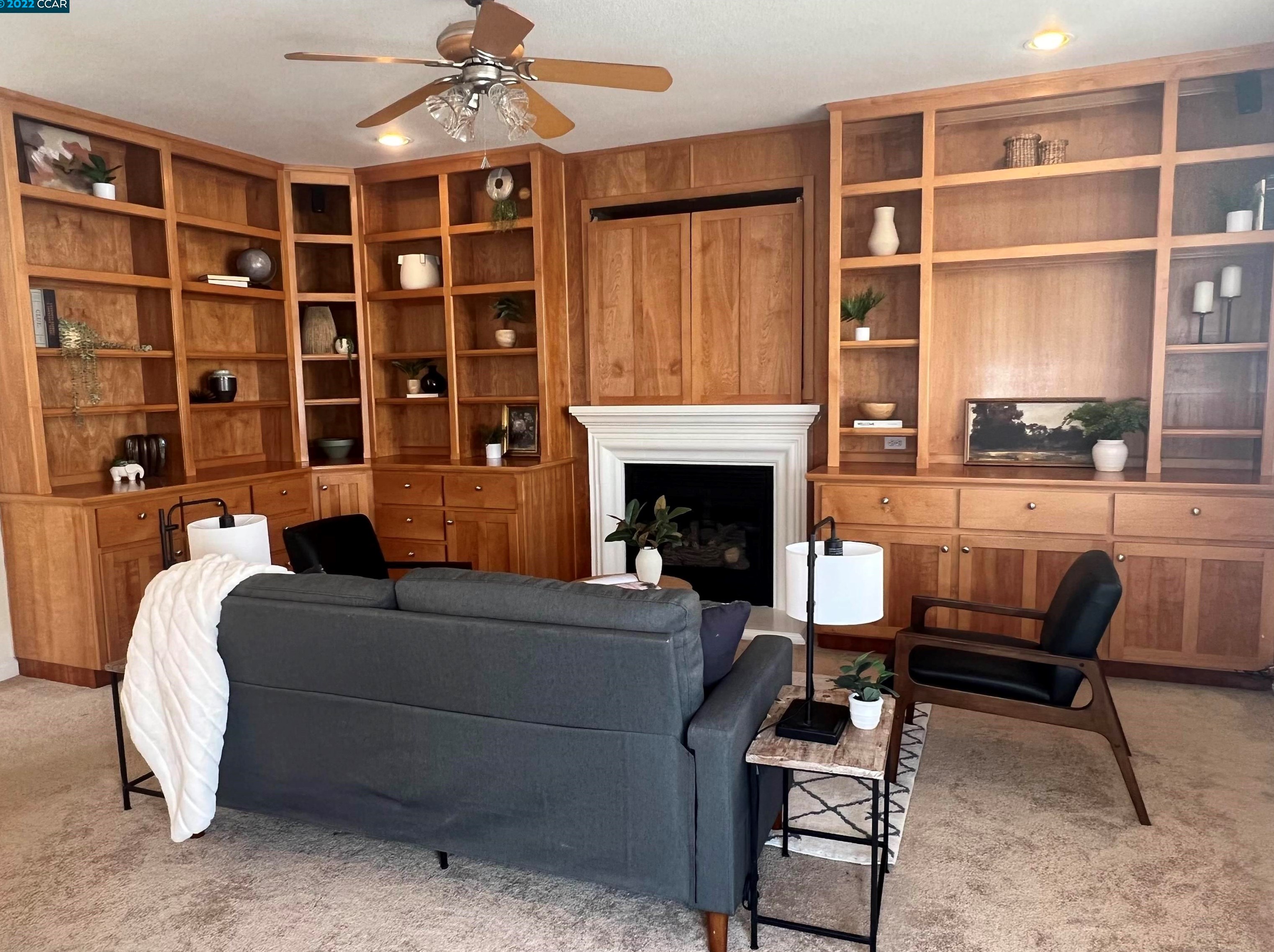 5860 Cabernet Dr, Vallejo CA  94591-6310 exterior