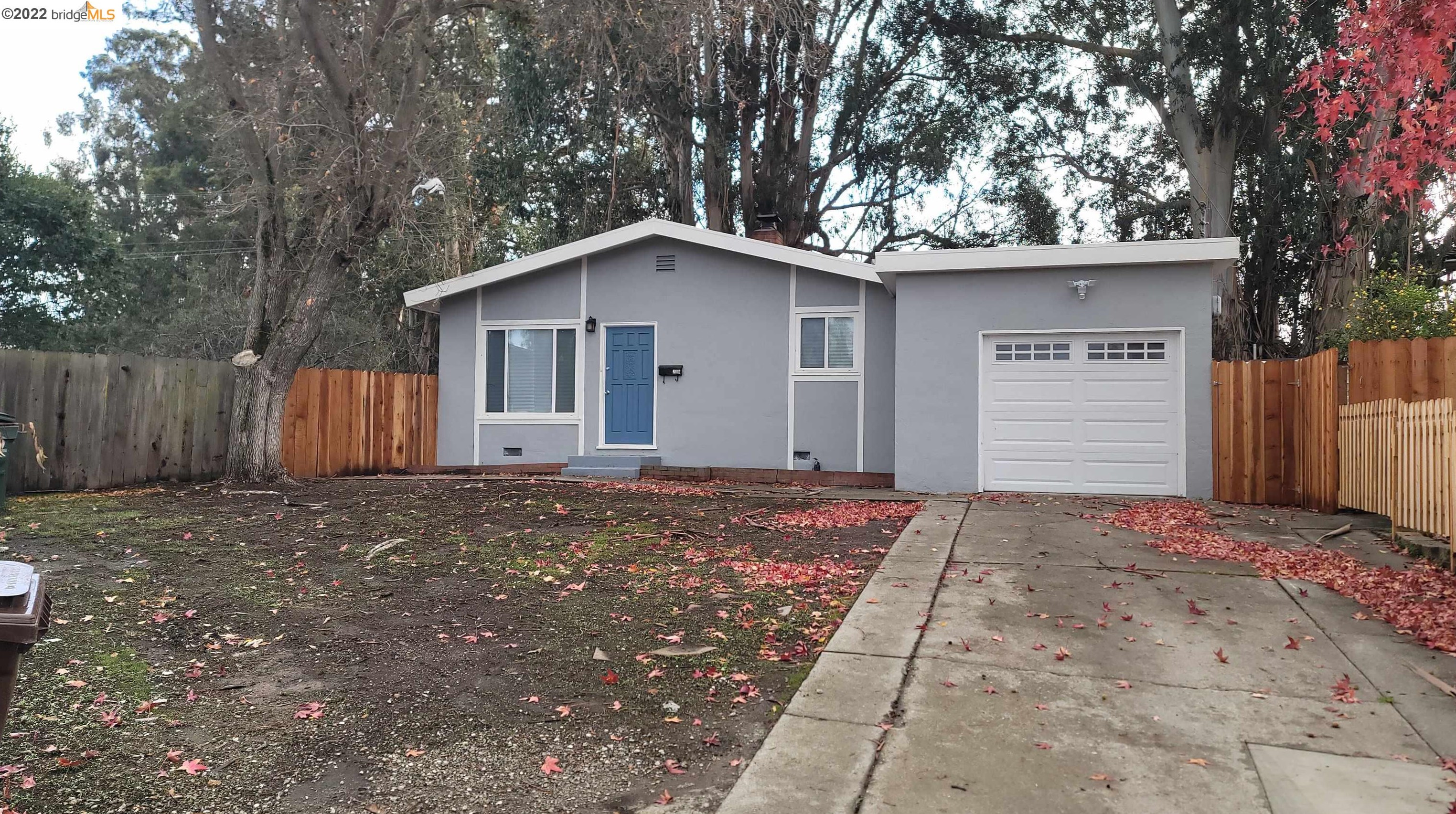 289 Zoe Ct, Pinole, CA 94564