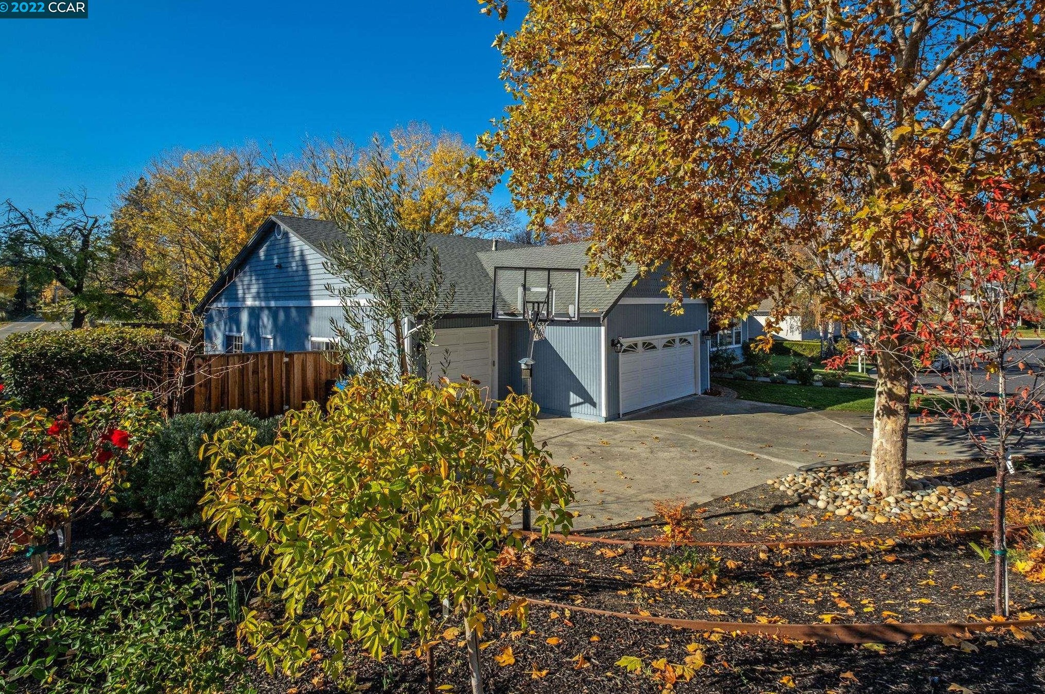 615 Encinal Ct, Walnut Creek, CA 94597