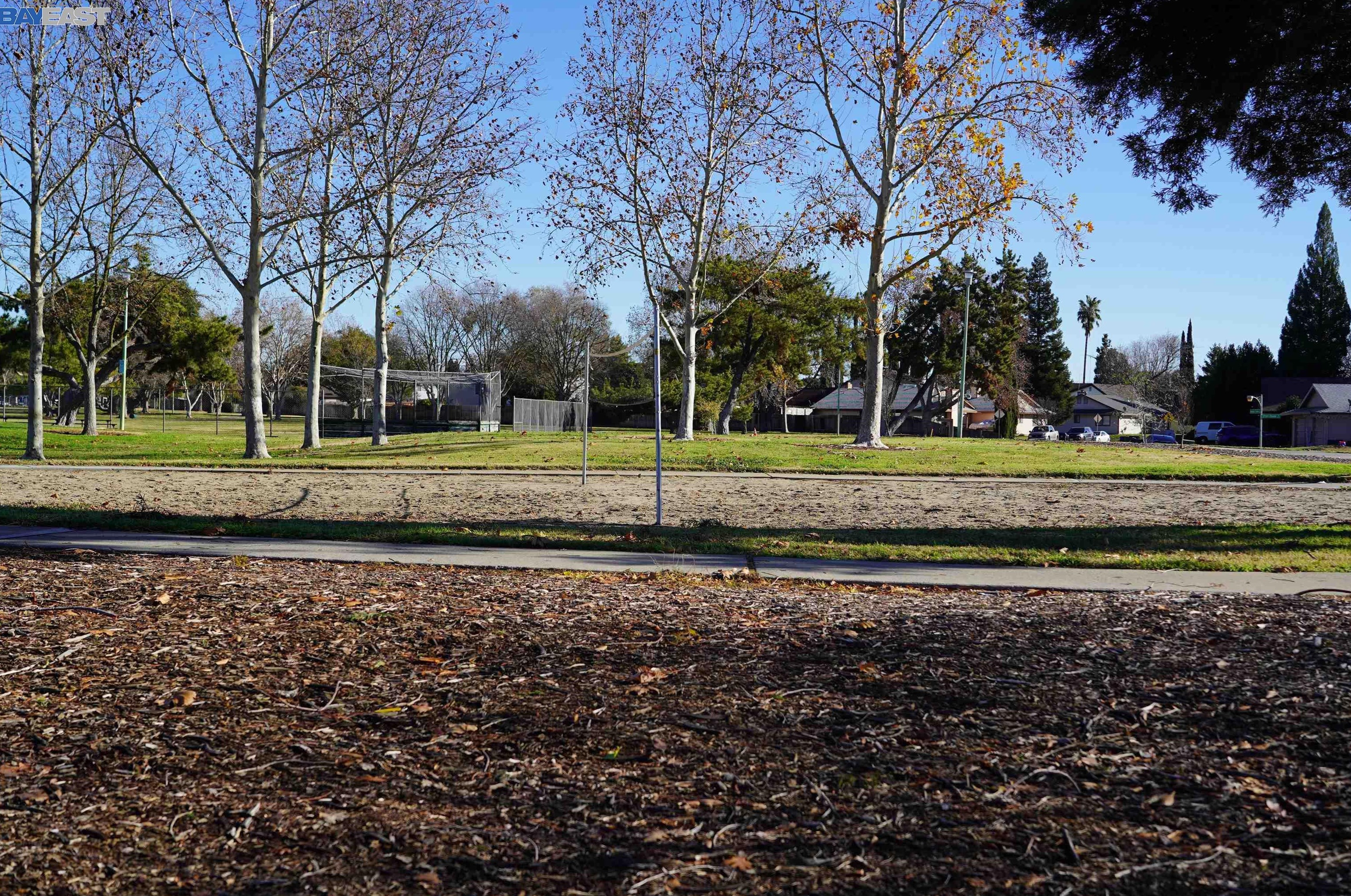 8256 Center Pkwy, Sacramento CA  95823-5639 exterior
