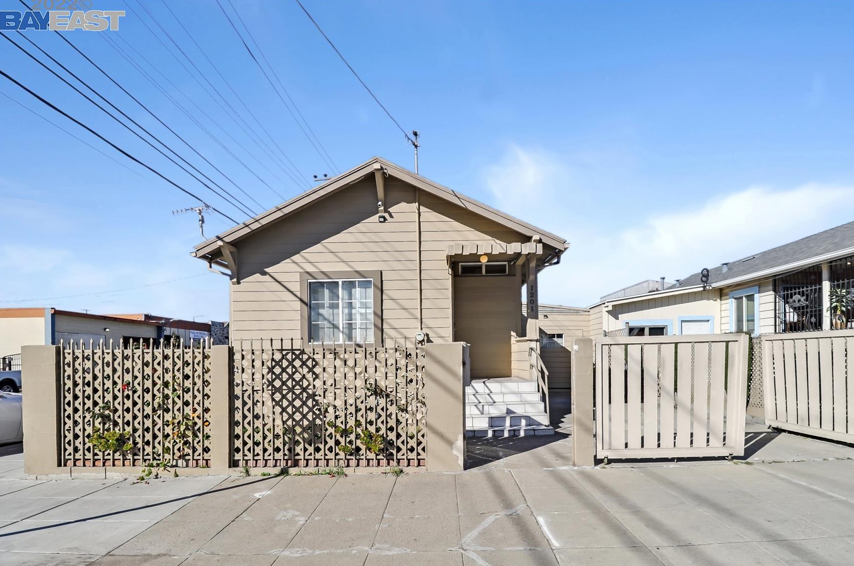 1201 53rd Ave, Oakland, CA 94601