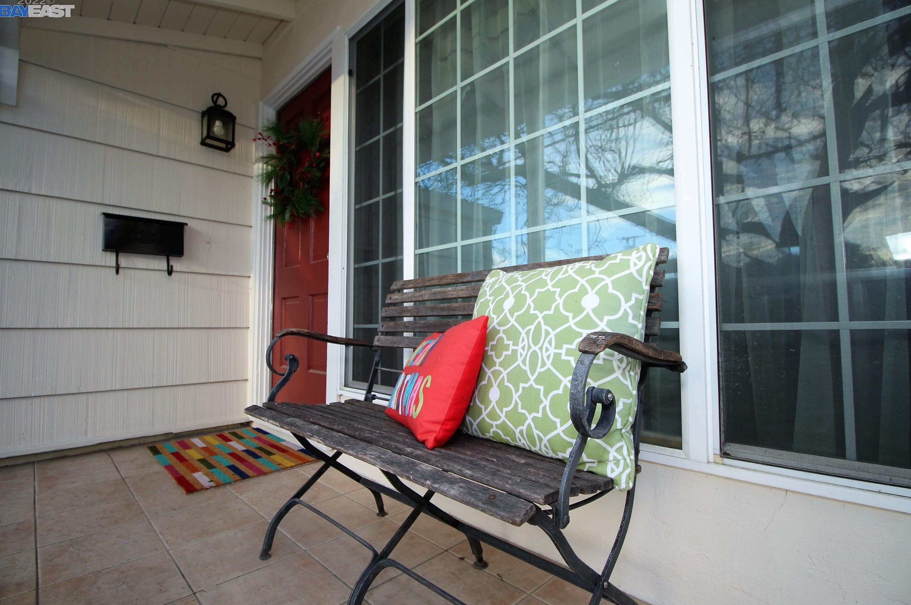17620 Via Arriba, San Lorenzo, CA 94580
