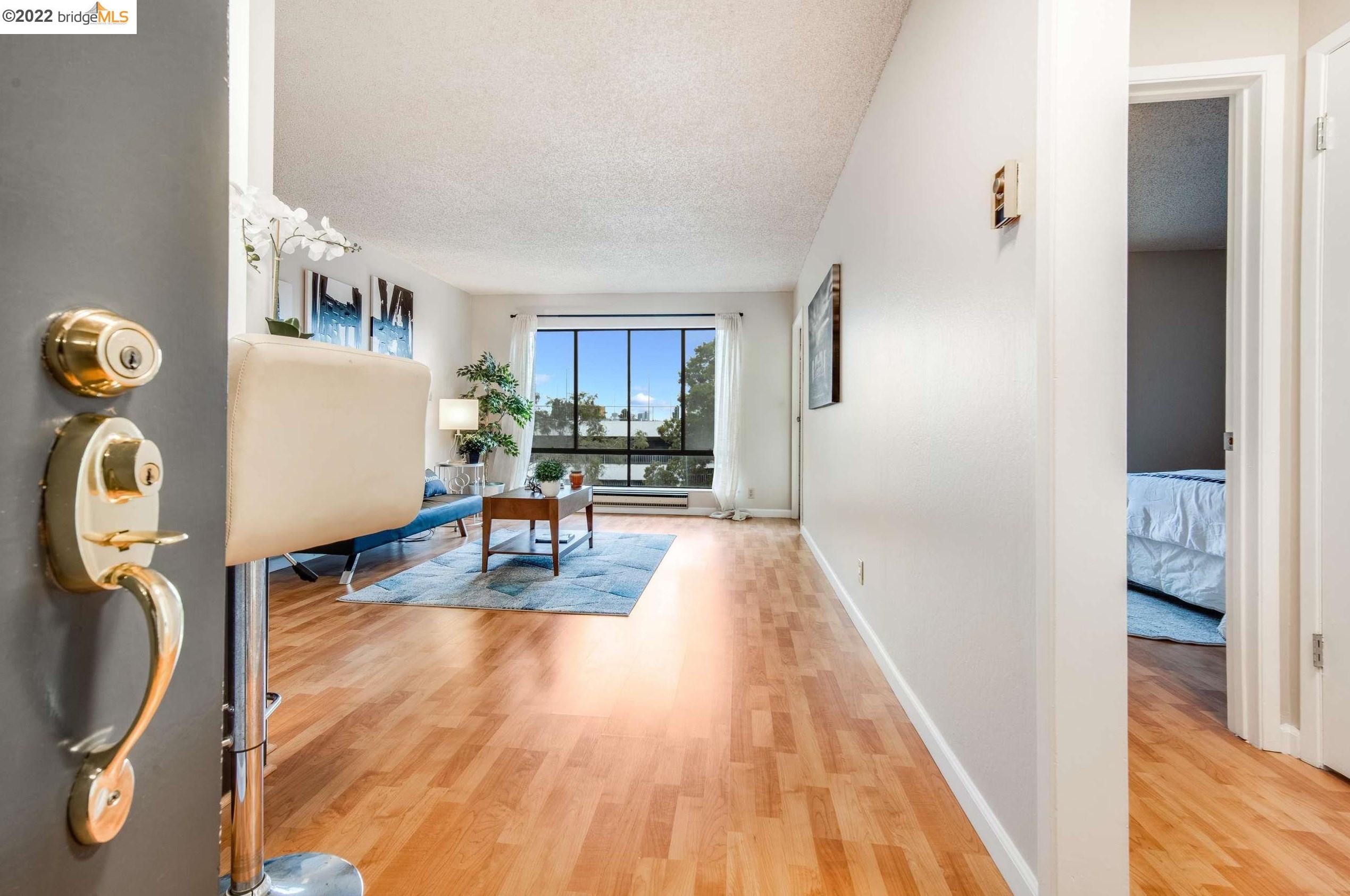4 Captain Dr #e306, Oakland, CA 94608