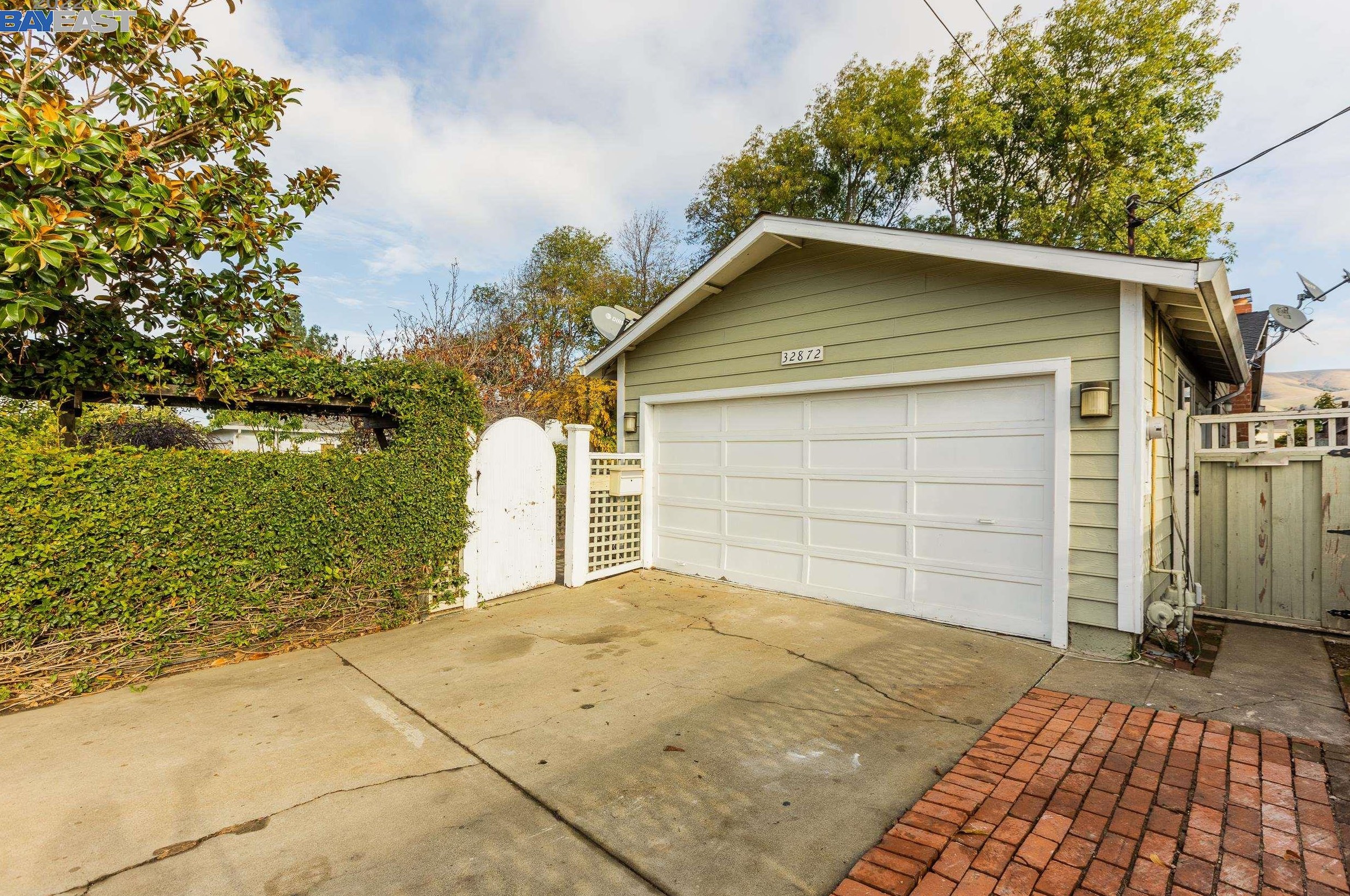 32872 Ithaca St, Union City, CA 94587-1330
