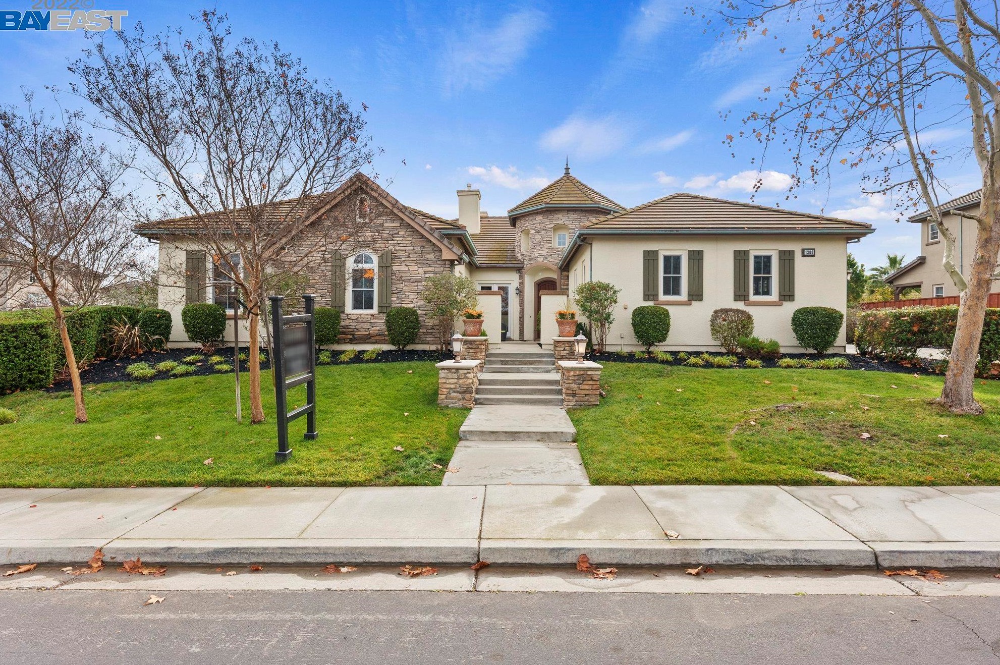 1300 Safreno Way, Pleasanton, CA 94566