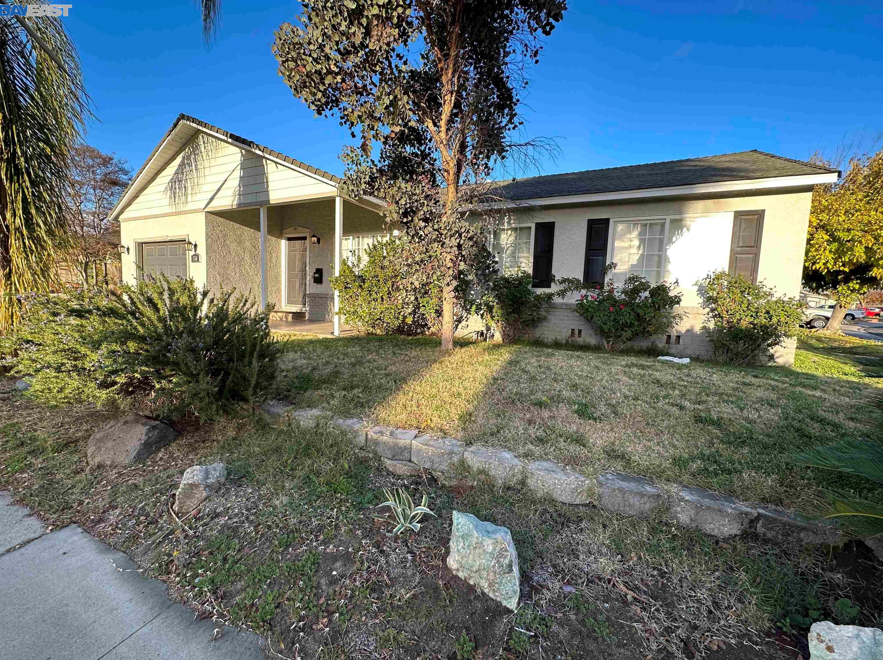 356 N Powers Ave, Manteca, CA 95336