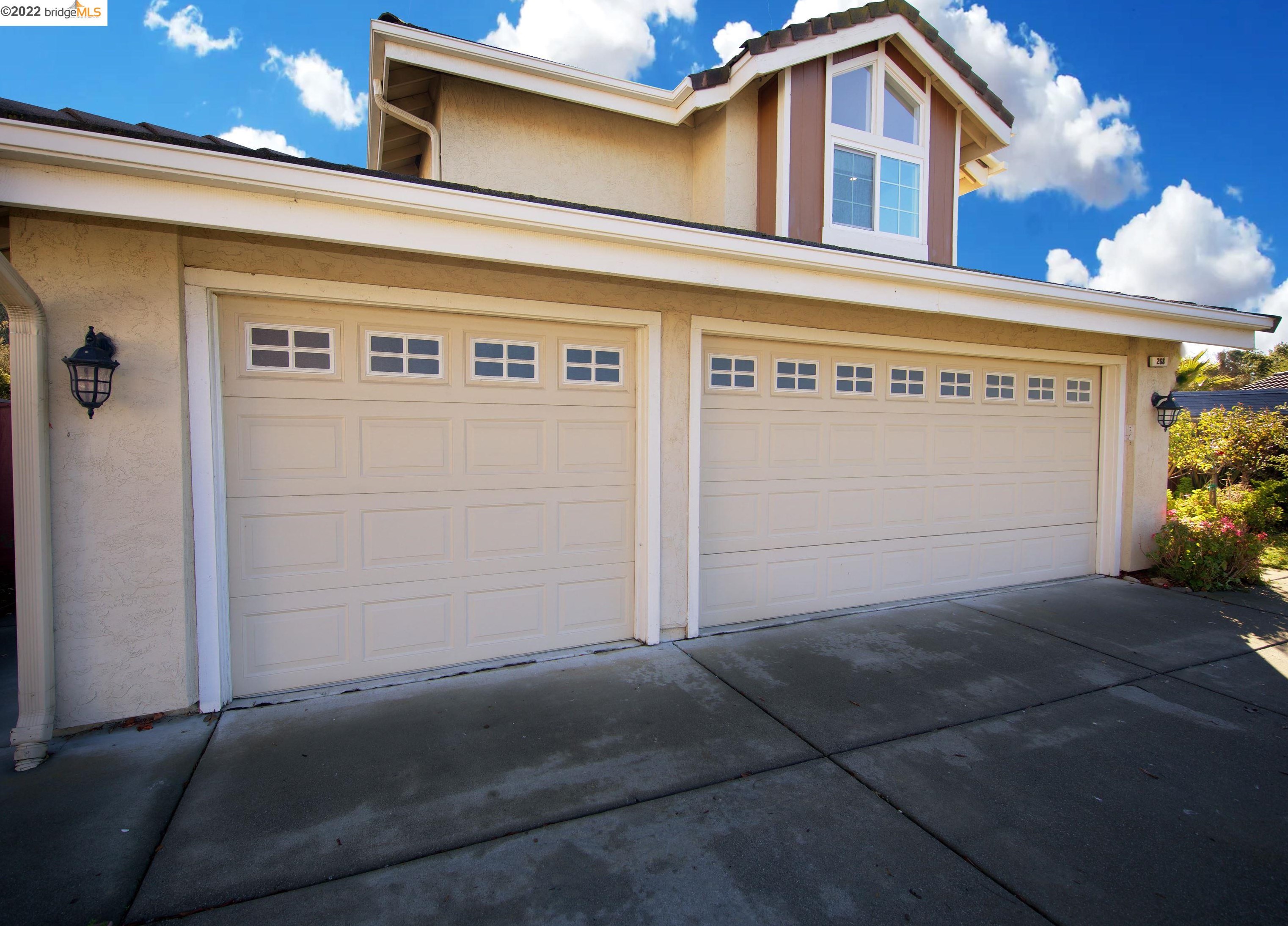 268 Hawkins St, Vallejo, CA 94591-7001