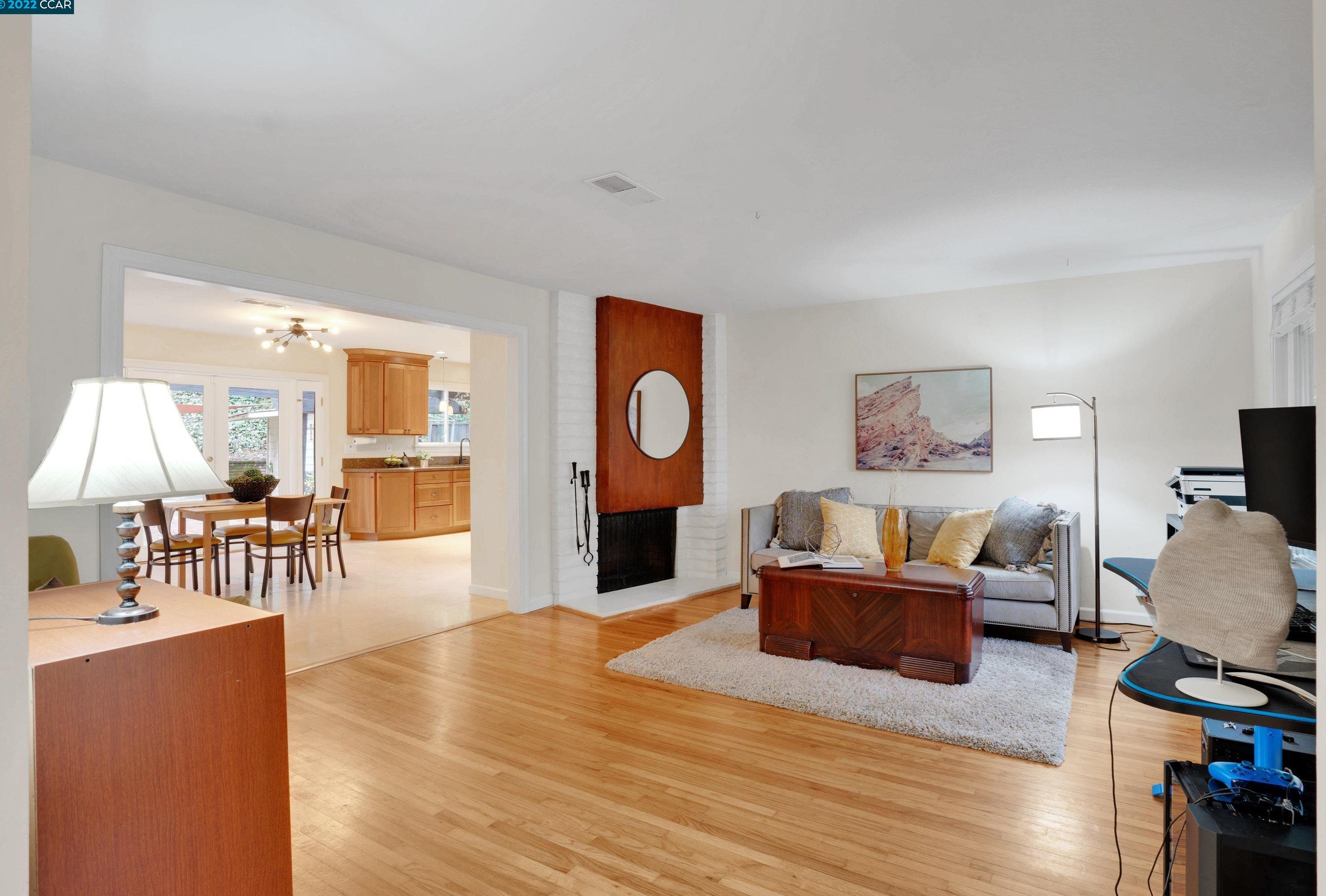 1427 Corona Pl, Walnut Creek, CA 94597-2311