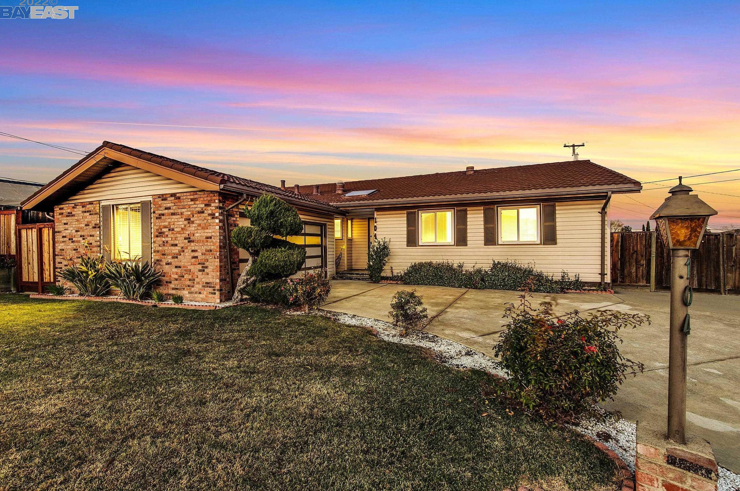 104 Corrinne Ct, San Ramon, CA 94583