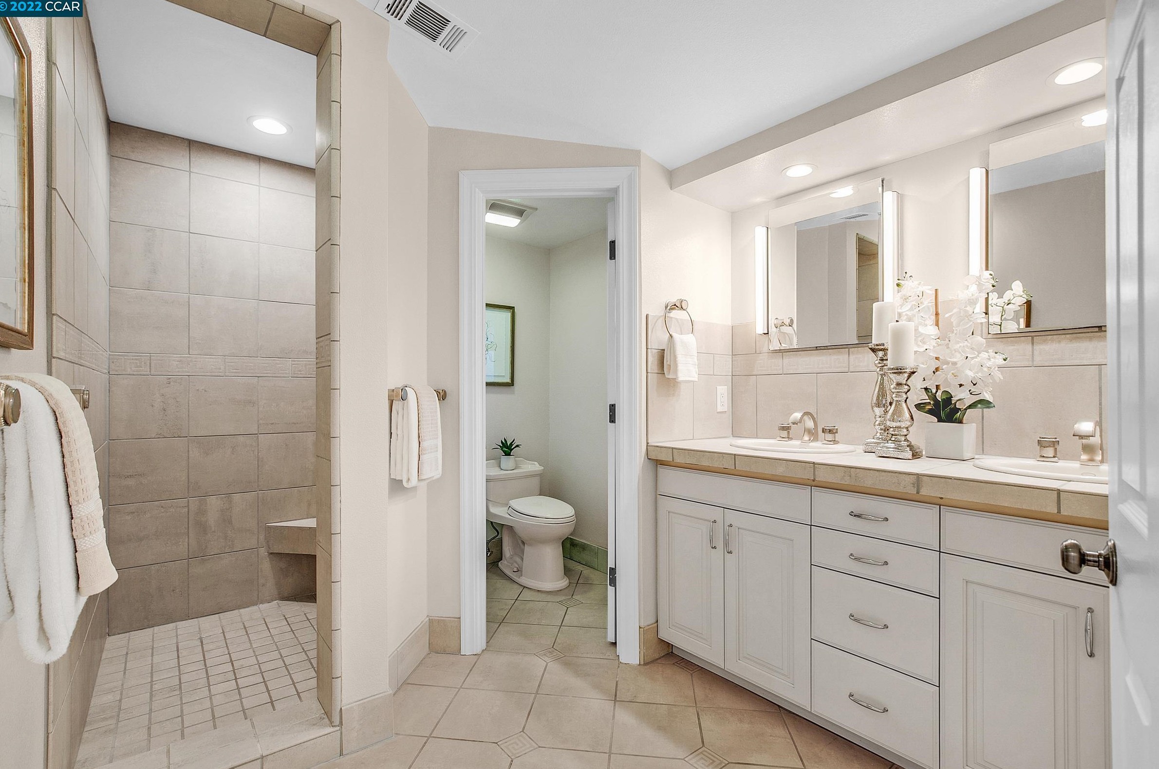 964 Yorkshire Ct, Lafayette CA  94549-4623 exterior