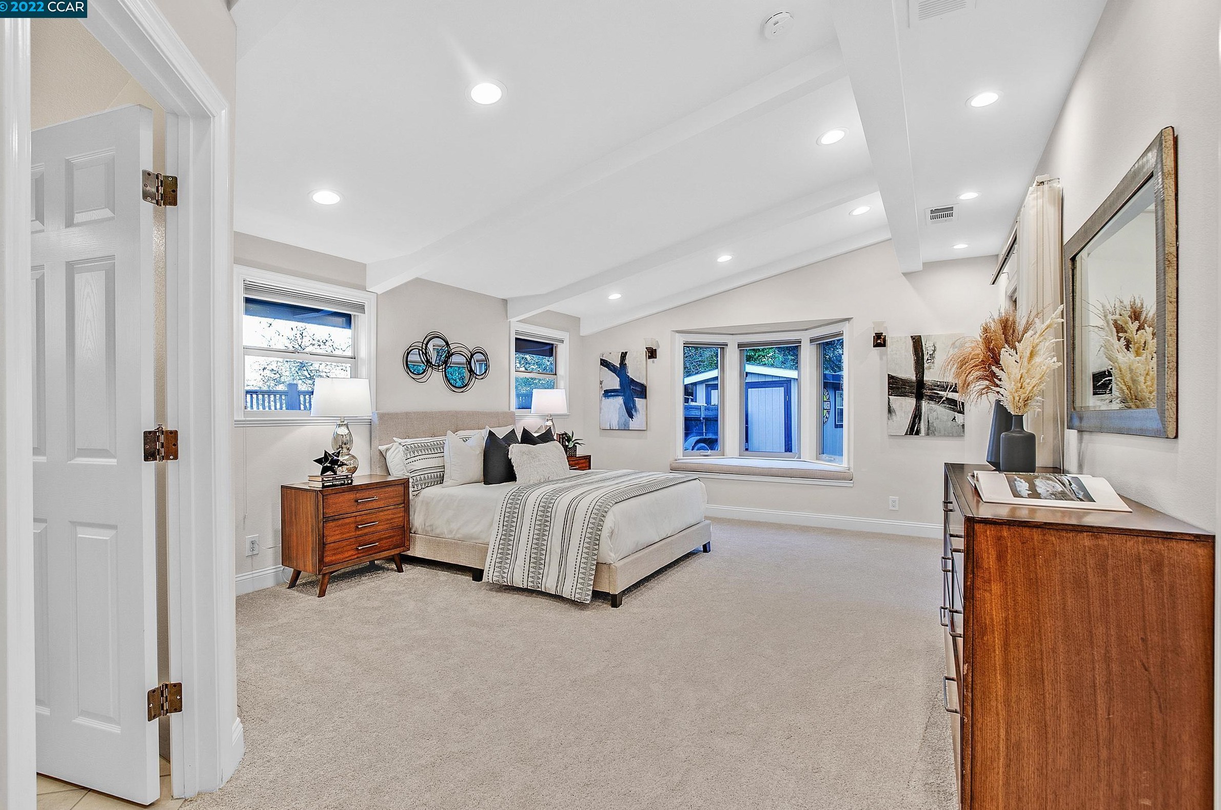 964 Yorkshire Ct, Lafayette CA  94549-4623 exterior