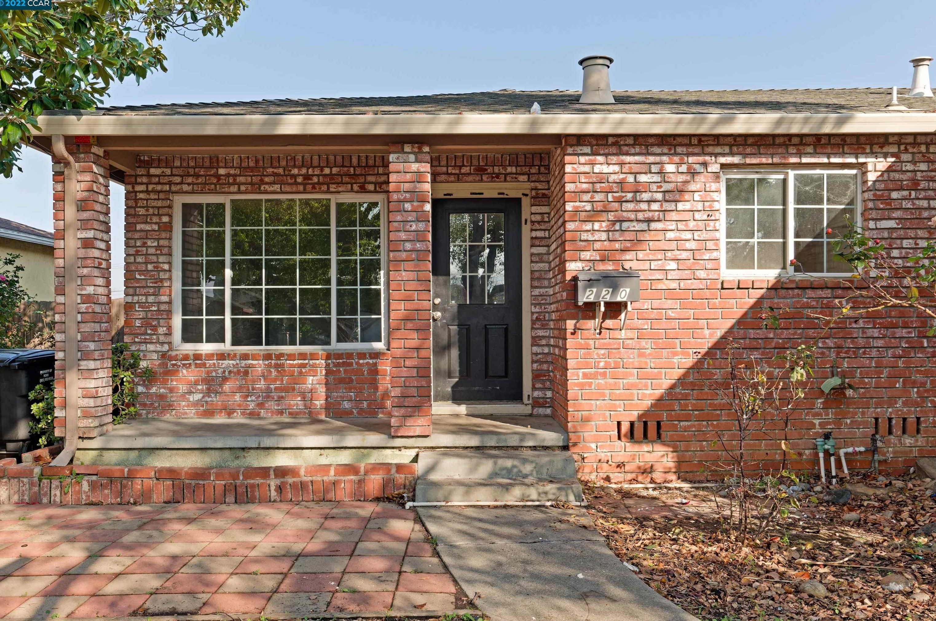 220 Royce Way, West Pittsburg, CA 94565