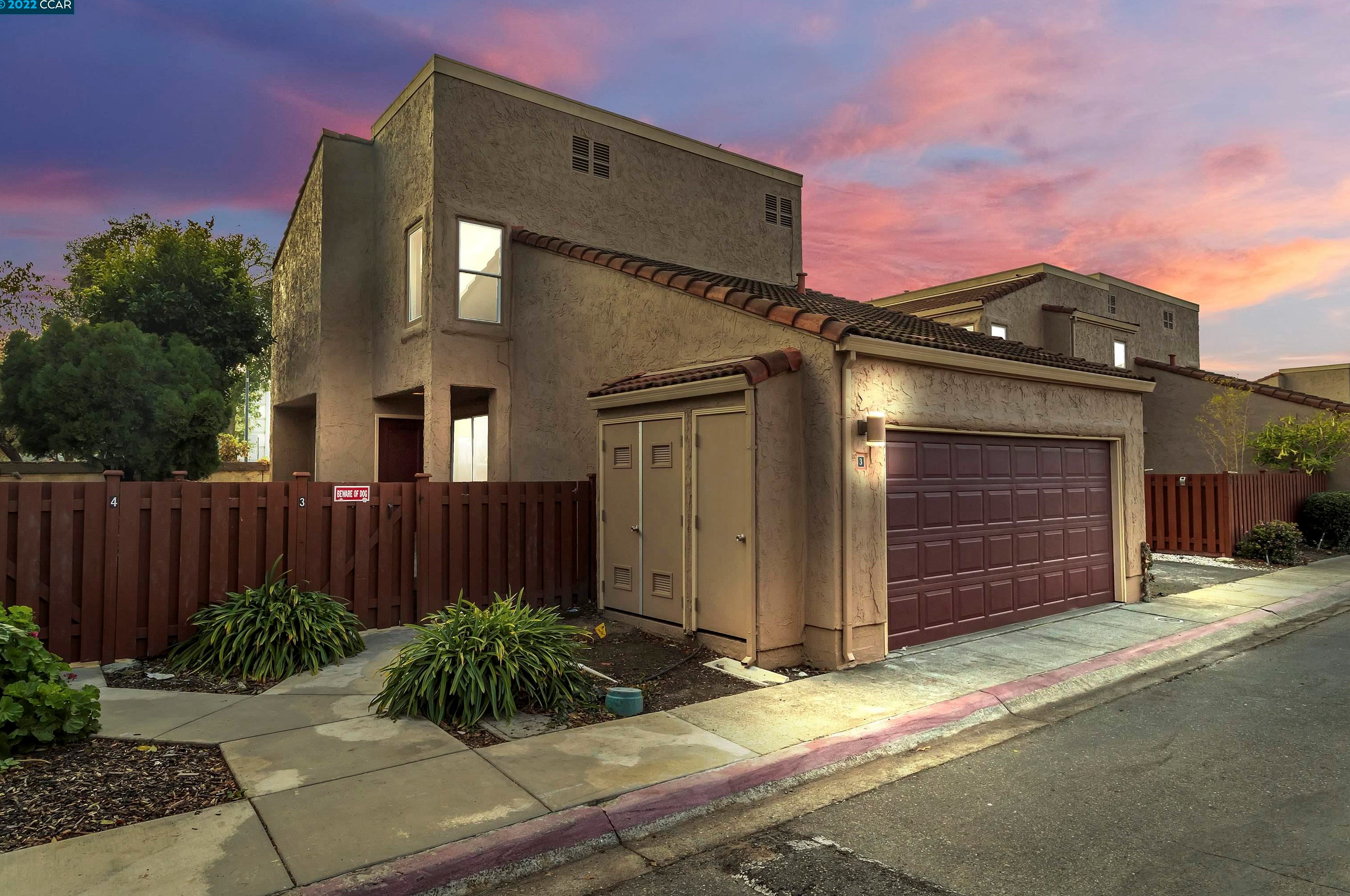 3 Campo Verde Cir, Richmond, CA 94806-3669