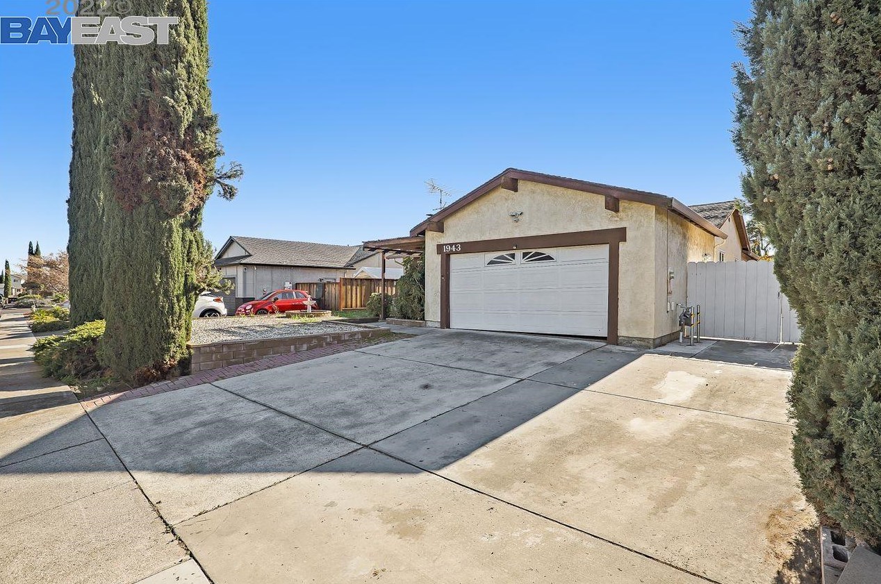 1943 Sauterne Way, Oakley, CA 94561