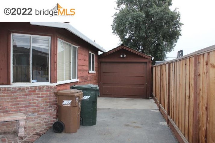 34 15th St, Antioch, CA 94509-2453