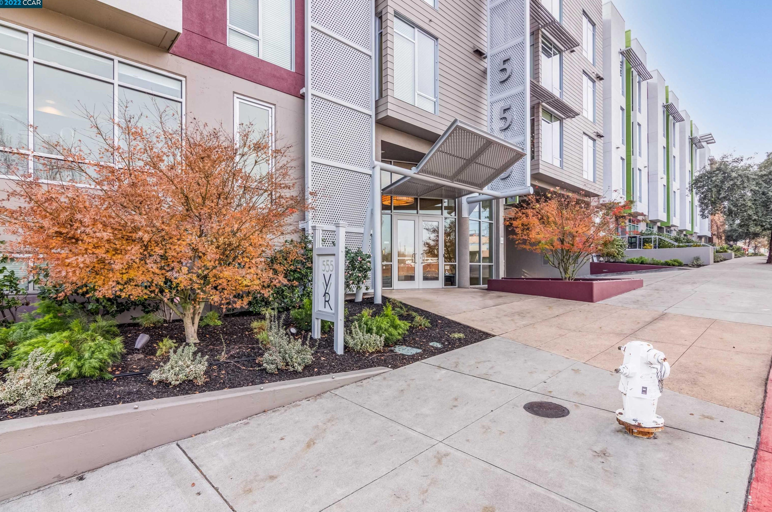 555 Ygnacio Valley Rd, Walnut Creek CA  94596-3301 exterior