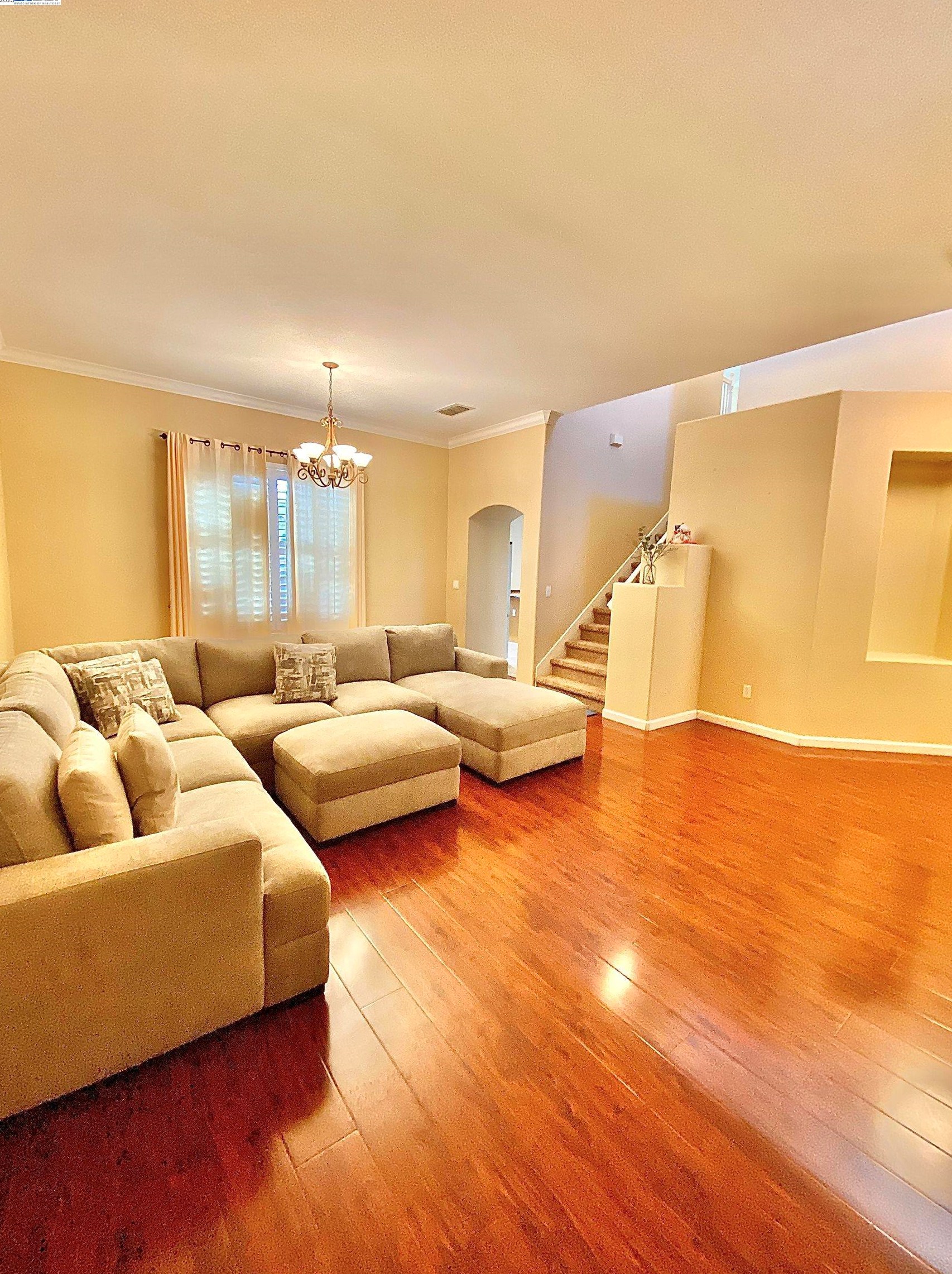 1480 Red Ribbons Ln, Manteca, CA 95337