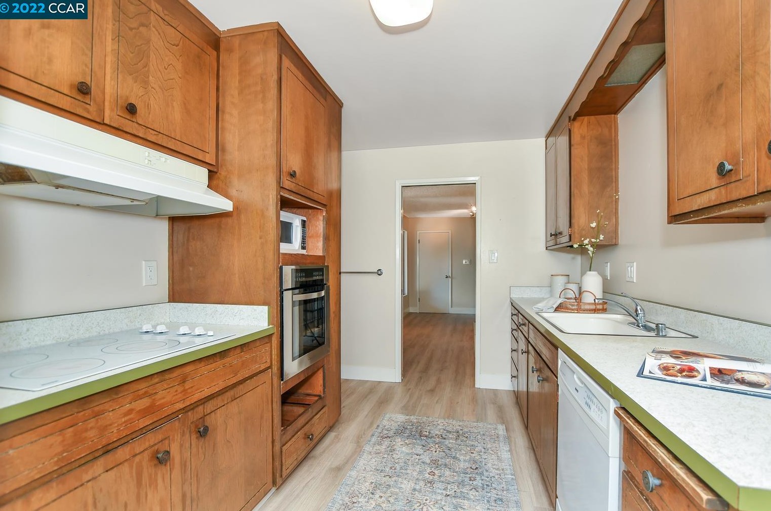 607 Laird Ln, Lafayette CA  94549-1713 exterior