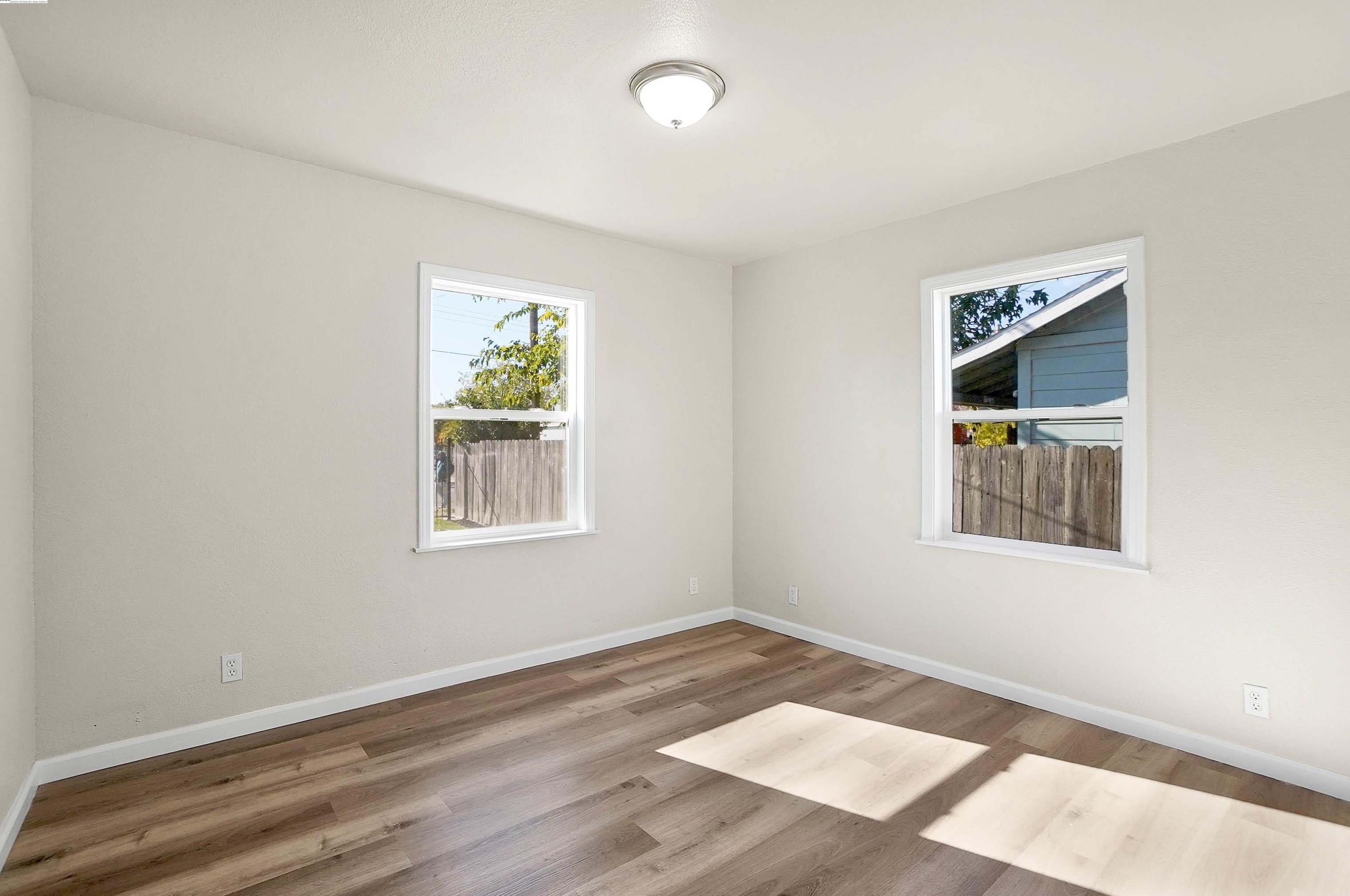 2209 North Ave, Sacramento CA  95838-3133 exterior