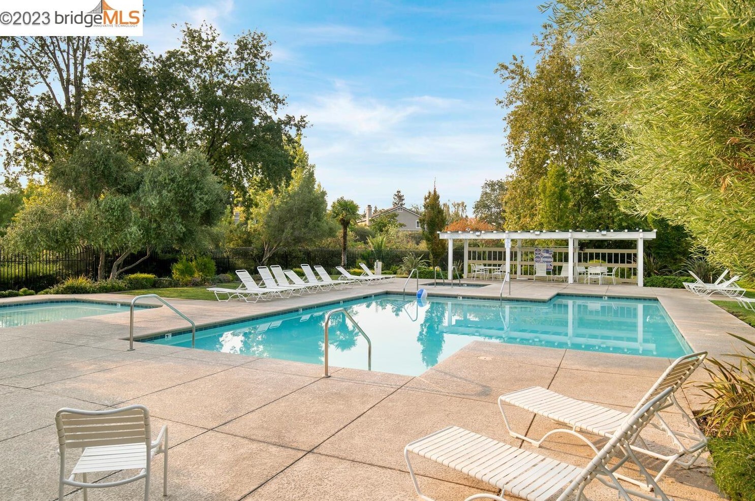 1760 Duchess Ter, Los Angeles CA  94513-2642 exterior