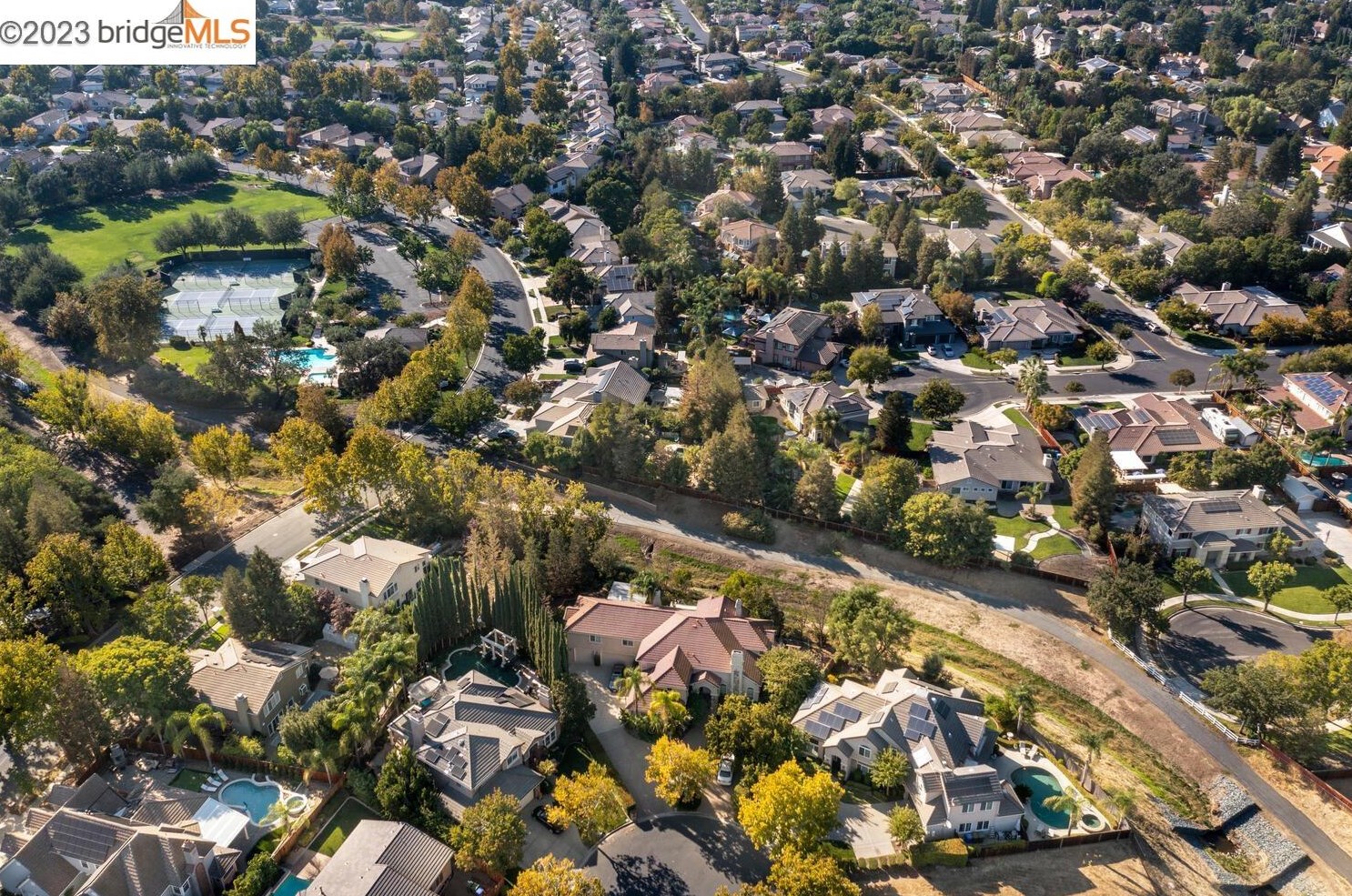 1760 Duchess Ter, Los Angeles CA  94513-2642 exterior