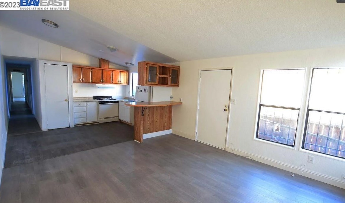 1501 57th Ave, Oakland, CA 94621