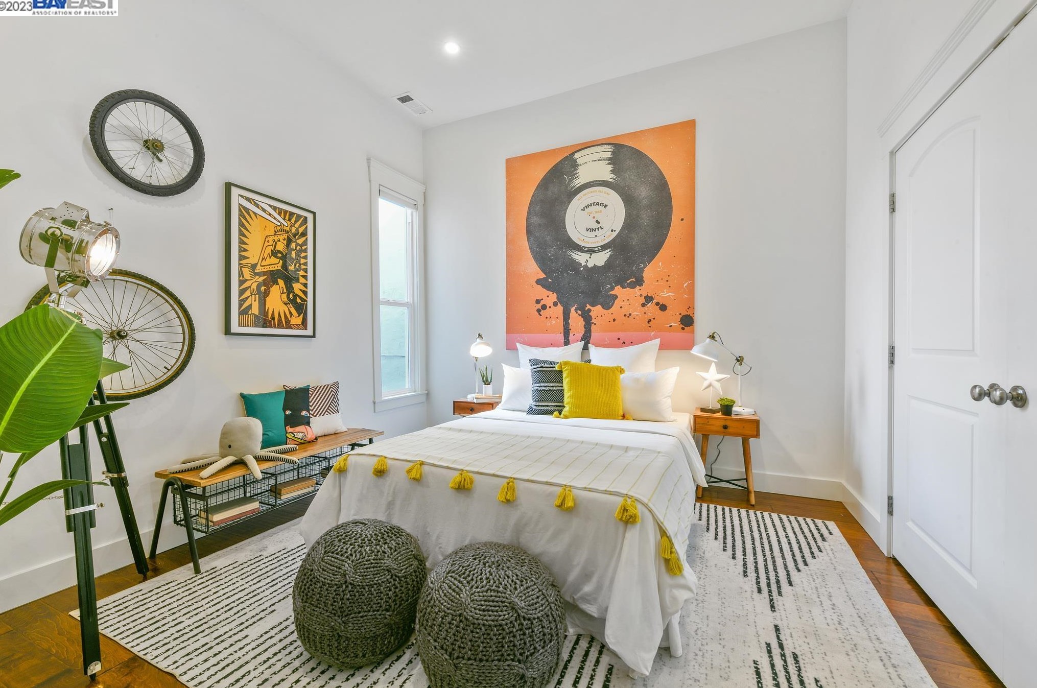 1125 Peralta, Oakland CA 94607-1615 exterior