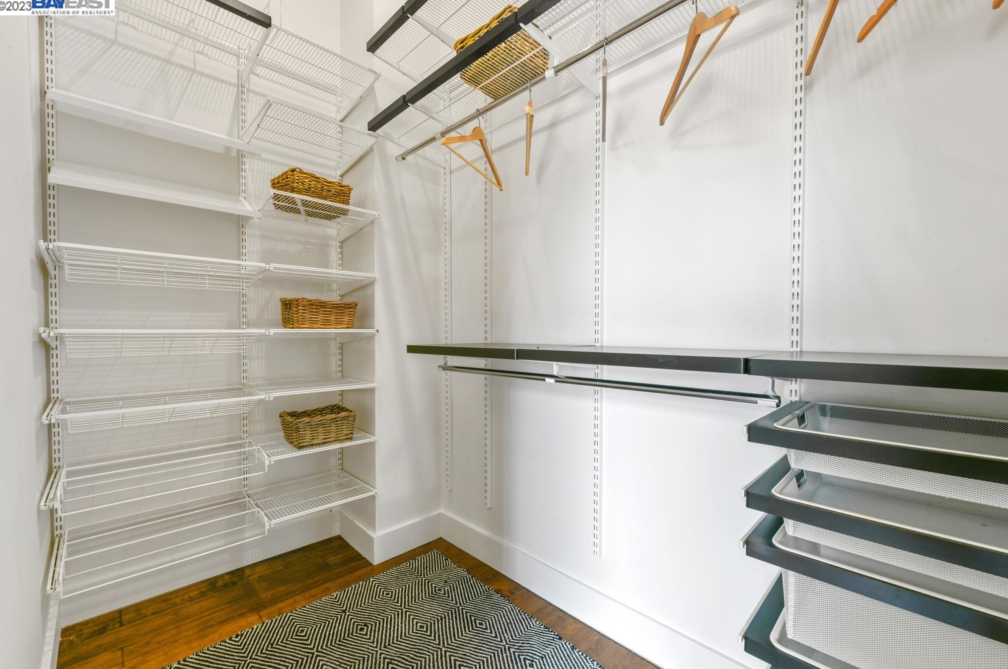 1125 Peralta, Oakland CA 94607-1615 exterior