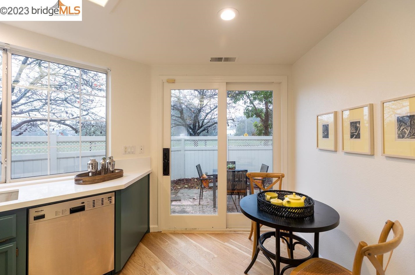 2552 Beach Head Way, Richmond, CA 94804-7477