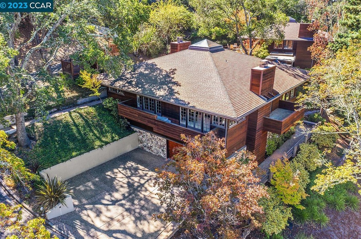 8 Sunnyside Ct, Orinda, CA 94563
