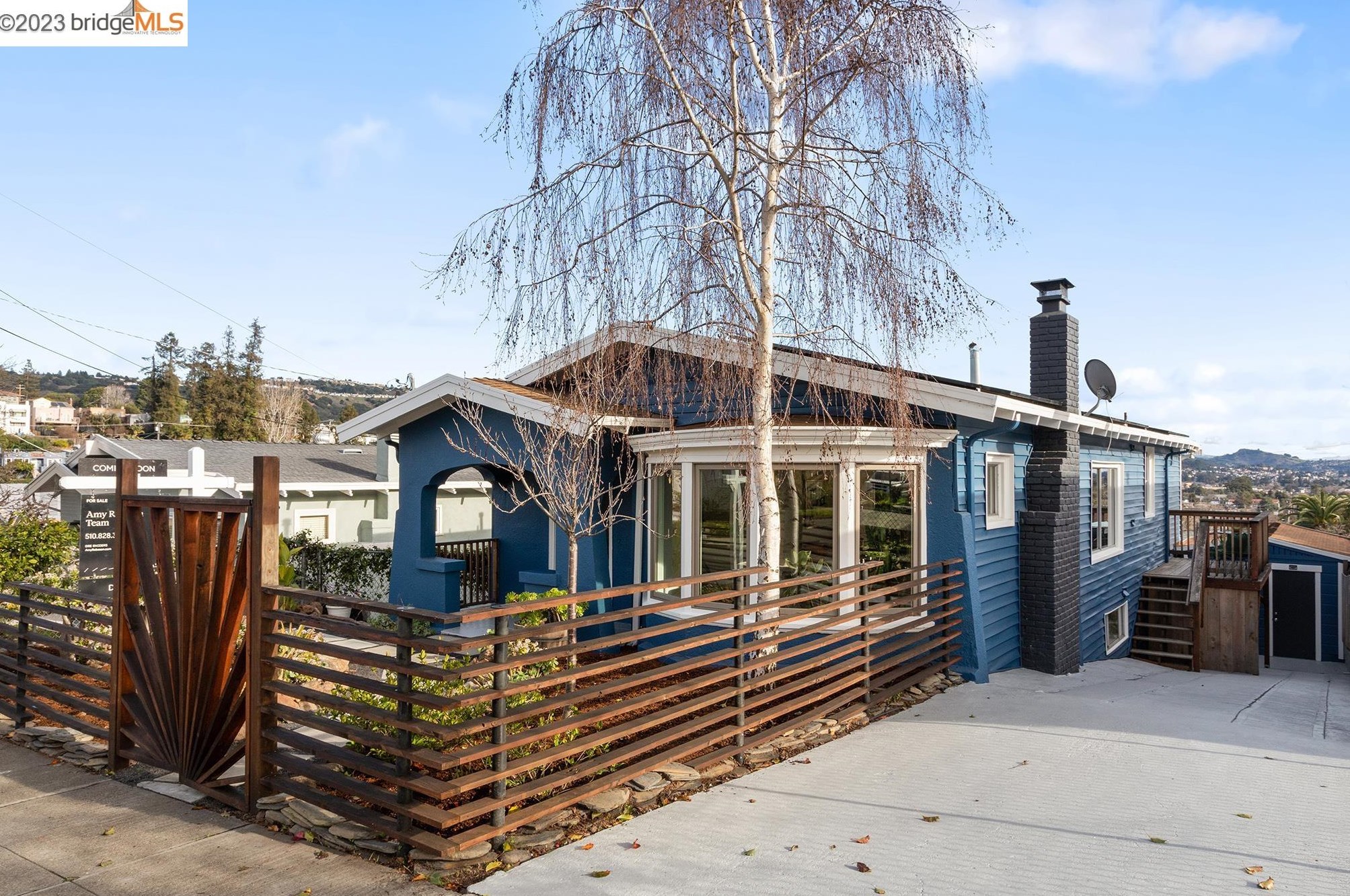 3024 Rawson St, Oakland, CA 94619-3350