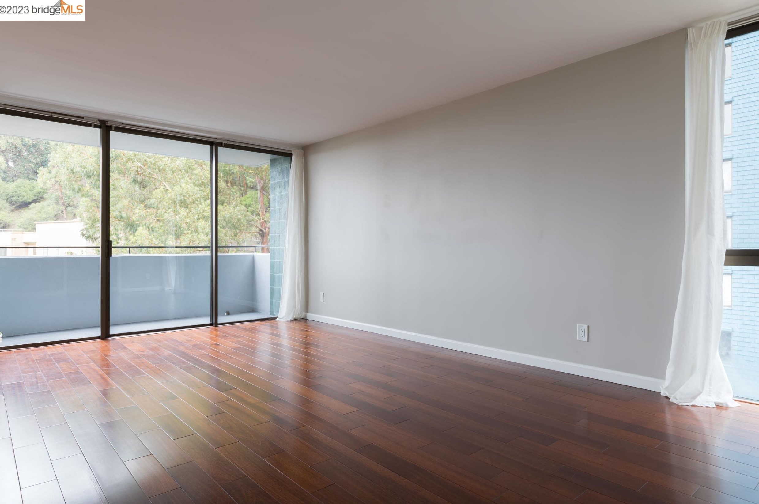 555 Pierce St #410, Berkeley, CA 94706
