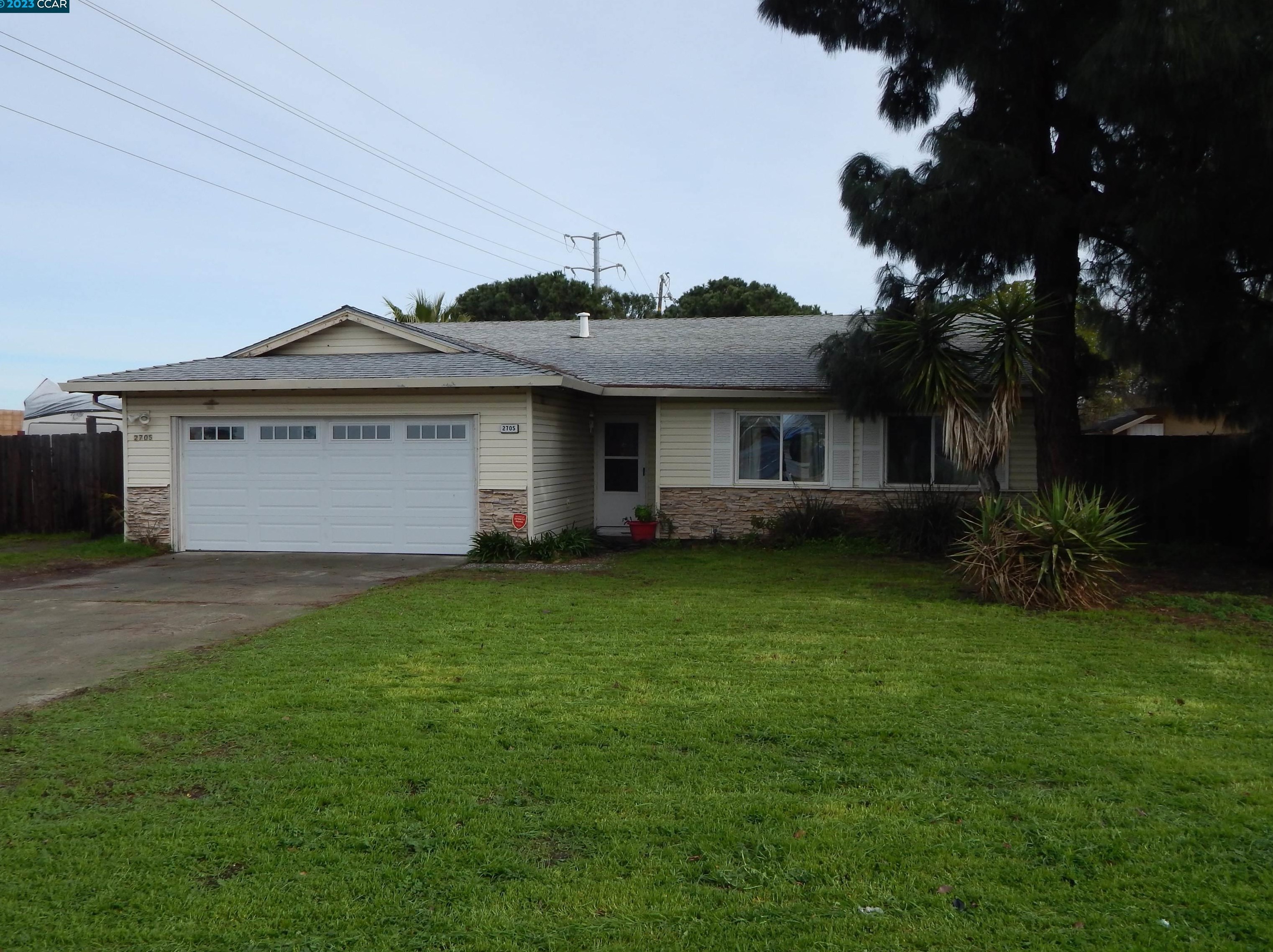 2705 Tregallas Rd, Antioch, CA 94509-4911