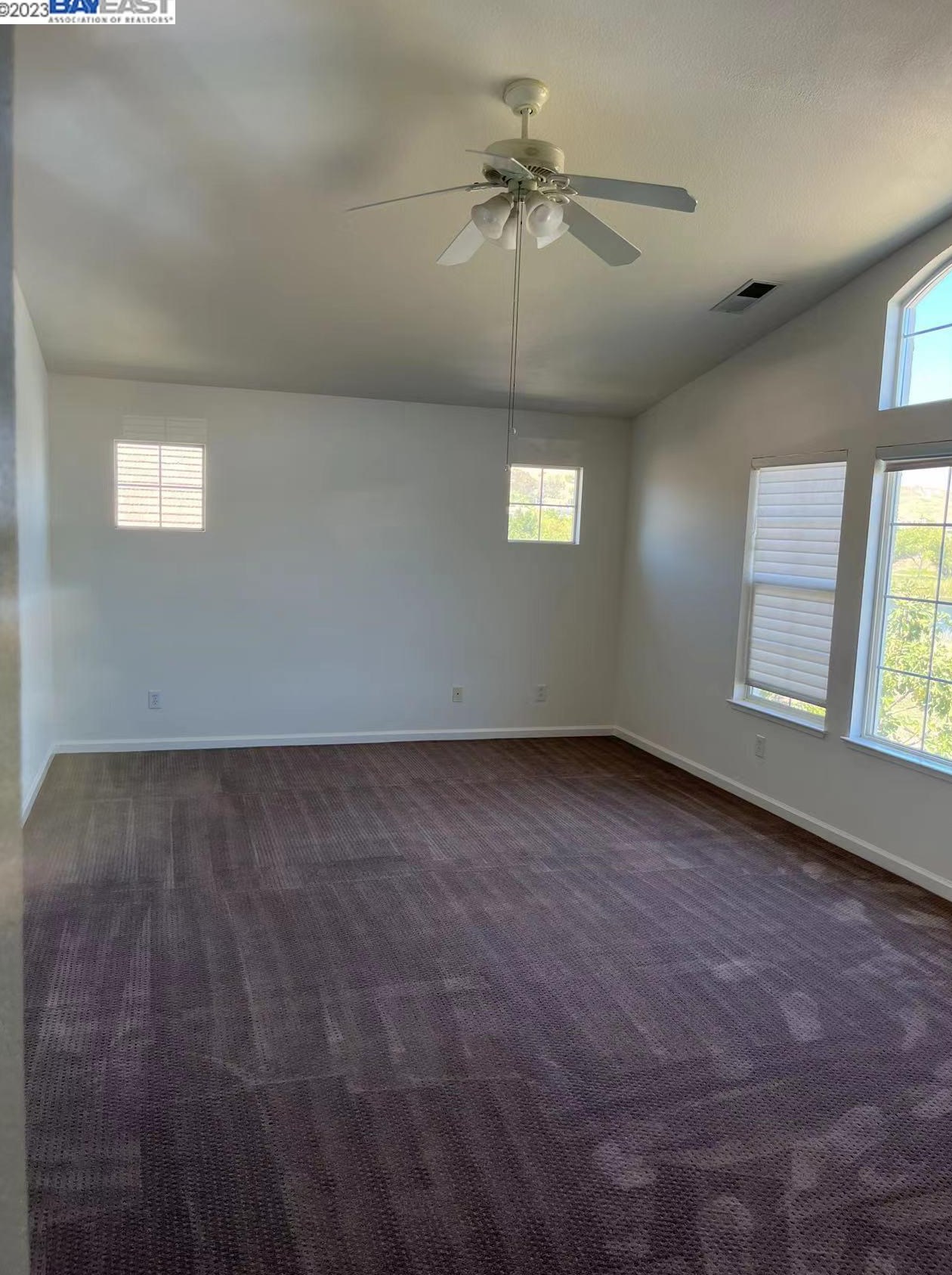 2884 Rebecca Dr, Fairfield CA  94533-7033 exterior