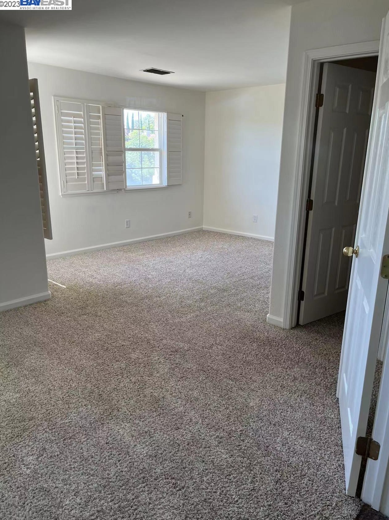 2884 Rebecca Dr, Fairfield CA  94533-7033 exterior
