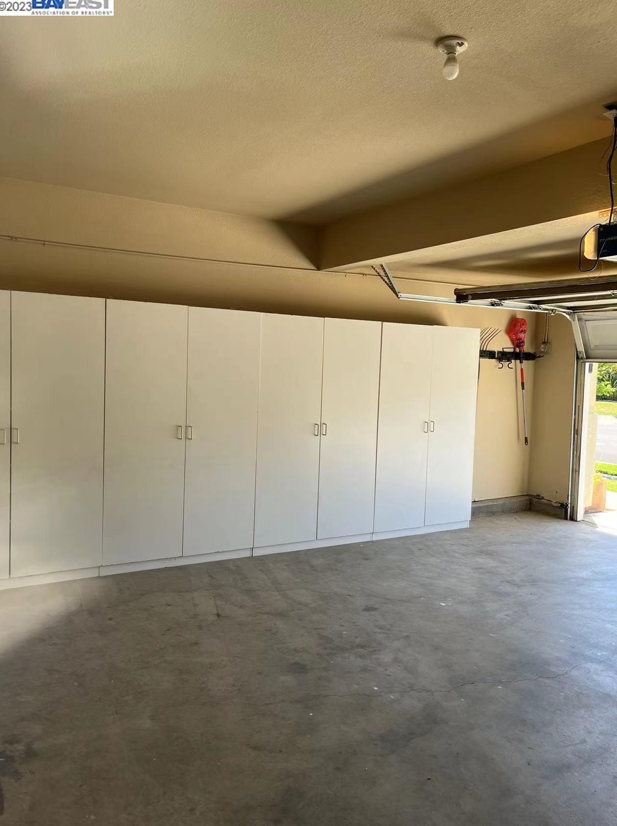 2884 Rebecca Dr, Fairfield CA  94533-7033 exterior